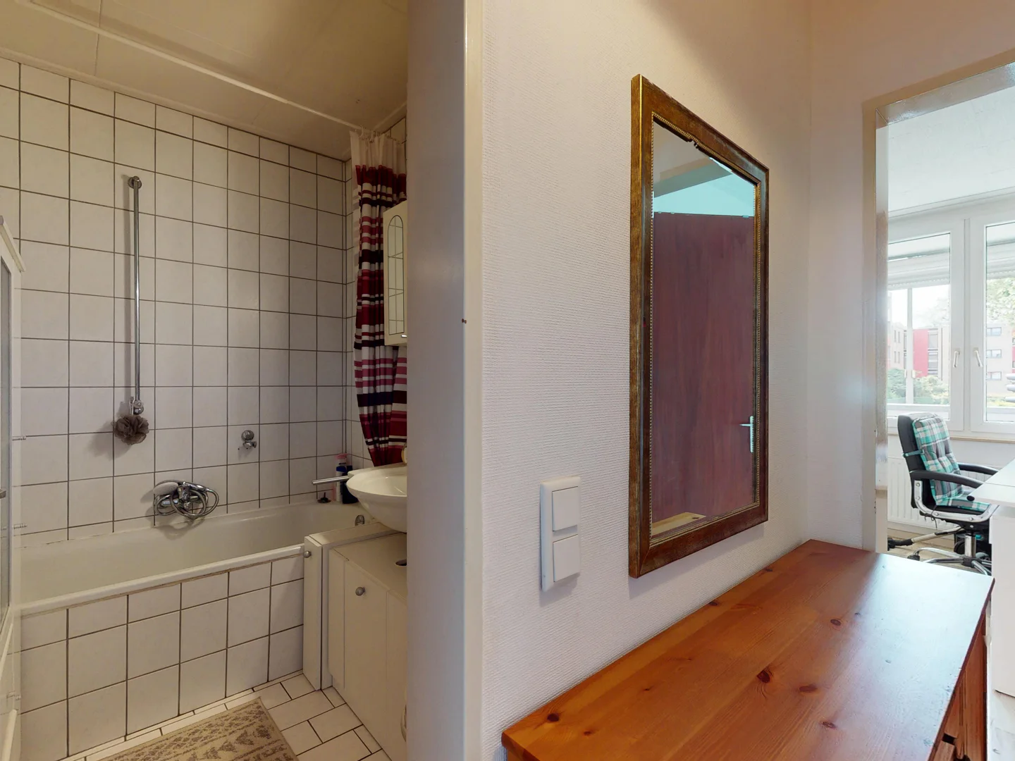 Fischeln! Erdgeschosswohnung mit Loggia und Stellplatz in gepflegtem Mehrfamilienhaus - Photo 5
