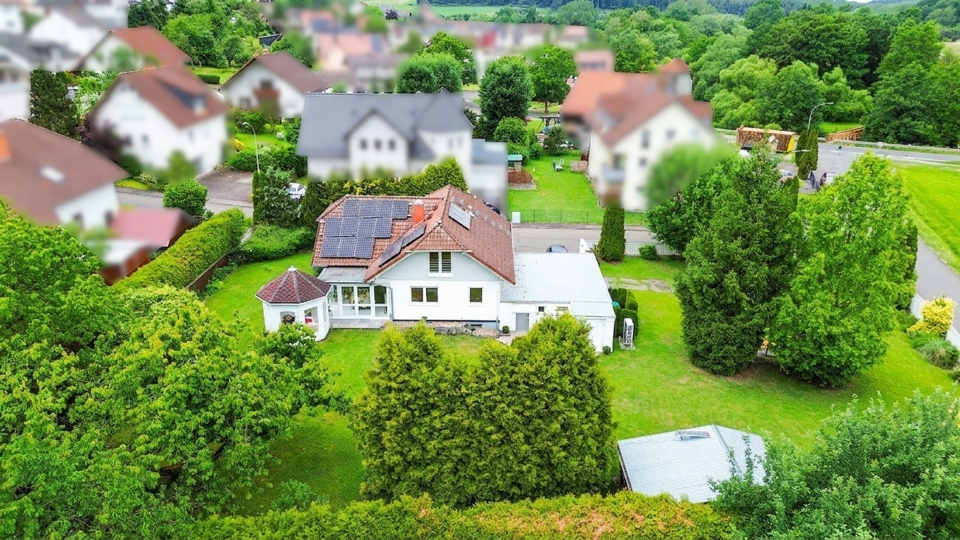 Modernisiertes Einfamilienhaus mit Energieklasse A & zusätzlichem Baugrundstück