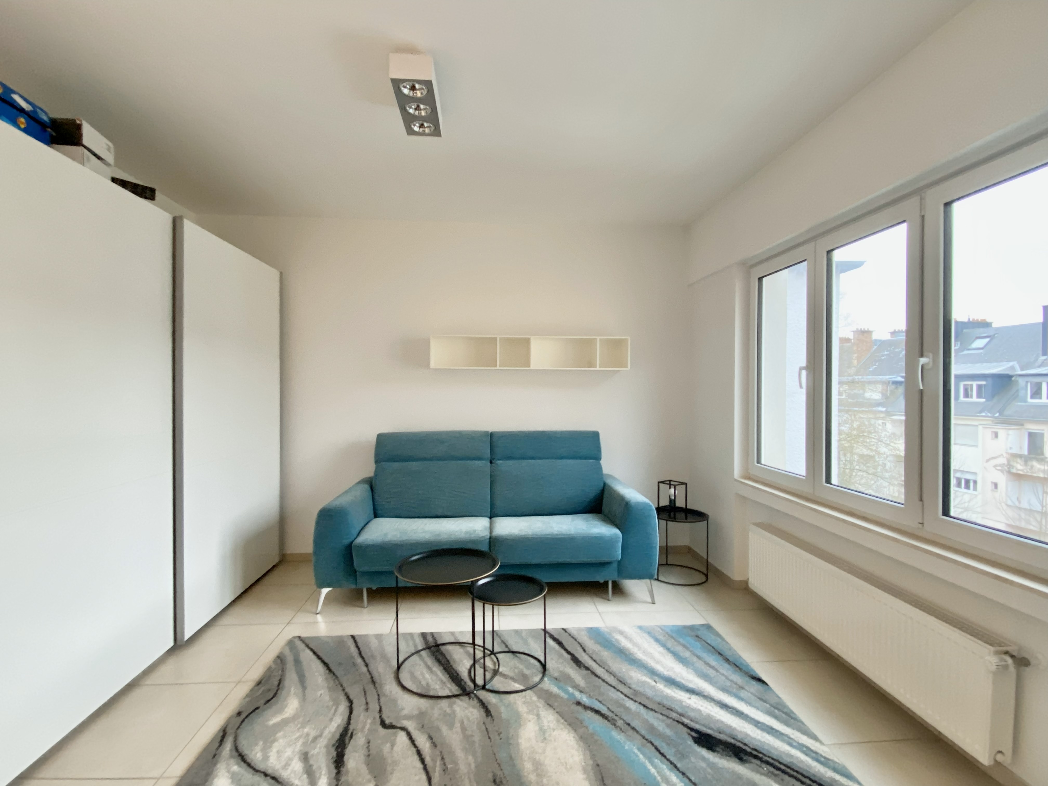 Spacious furnished studio