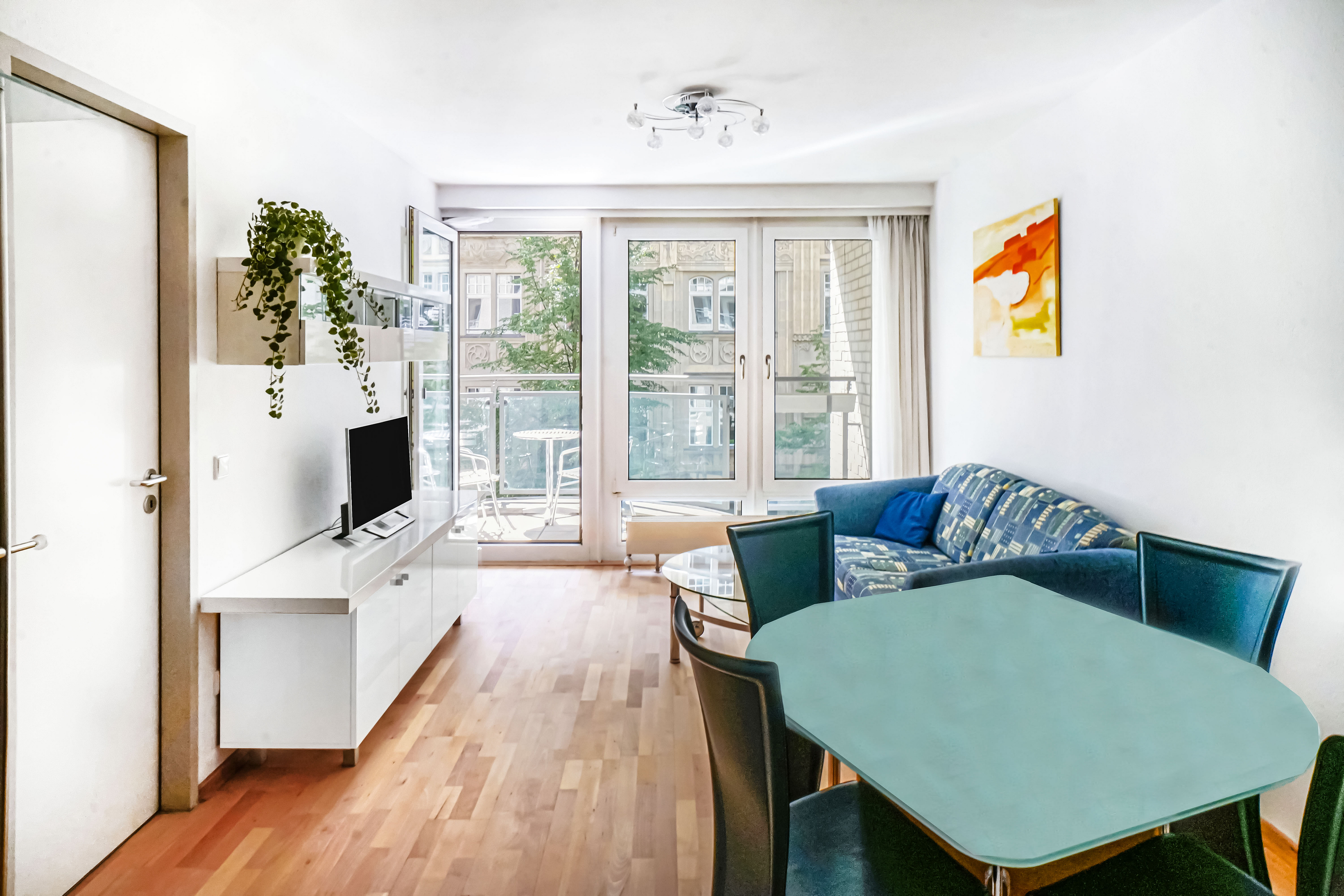 Elegante Singlewohnung mit Südloggia im Herzen Berlins