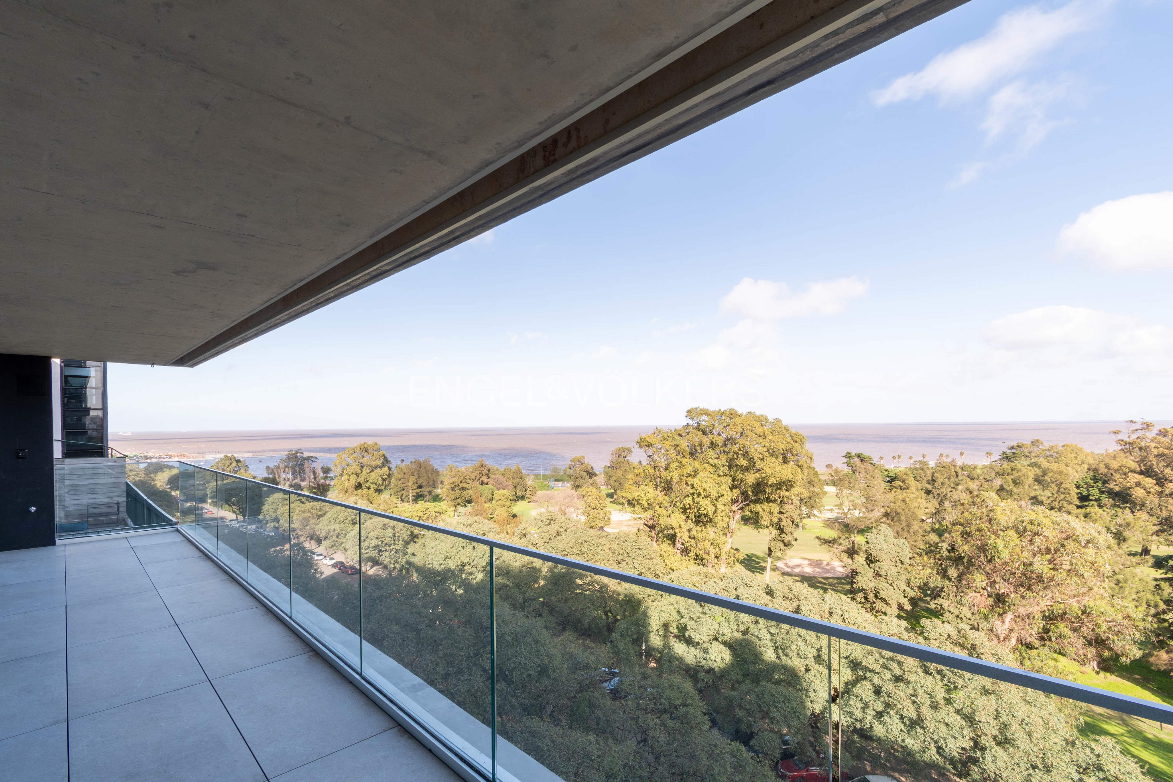Excepcional piso de 3 dormitorios con vista al Golf, Punta Carretas