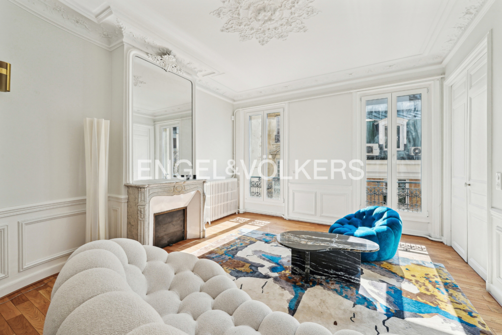 Renovated Apartment near Avenue Foch