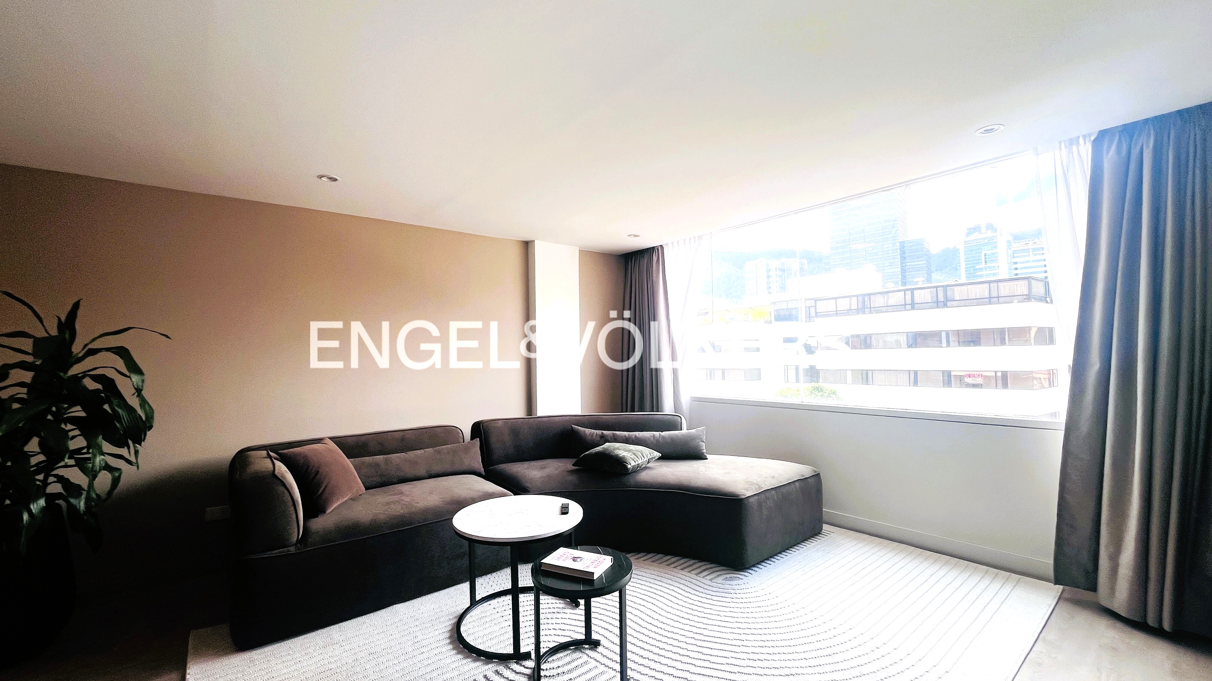 Moderno apartamento amoblado para arriendo en Santa Paula