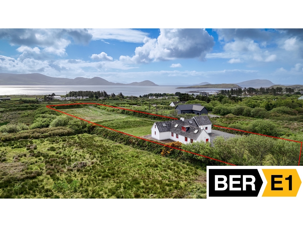 Spacious Coastal Property with Stunning Sea Views