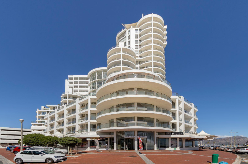 3 Bedroom Apartment for Sale - Strand