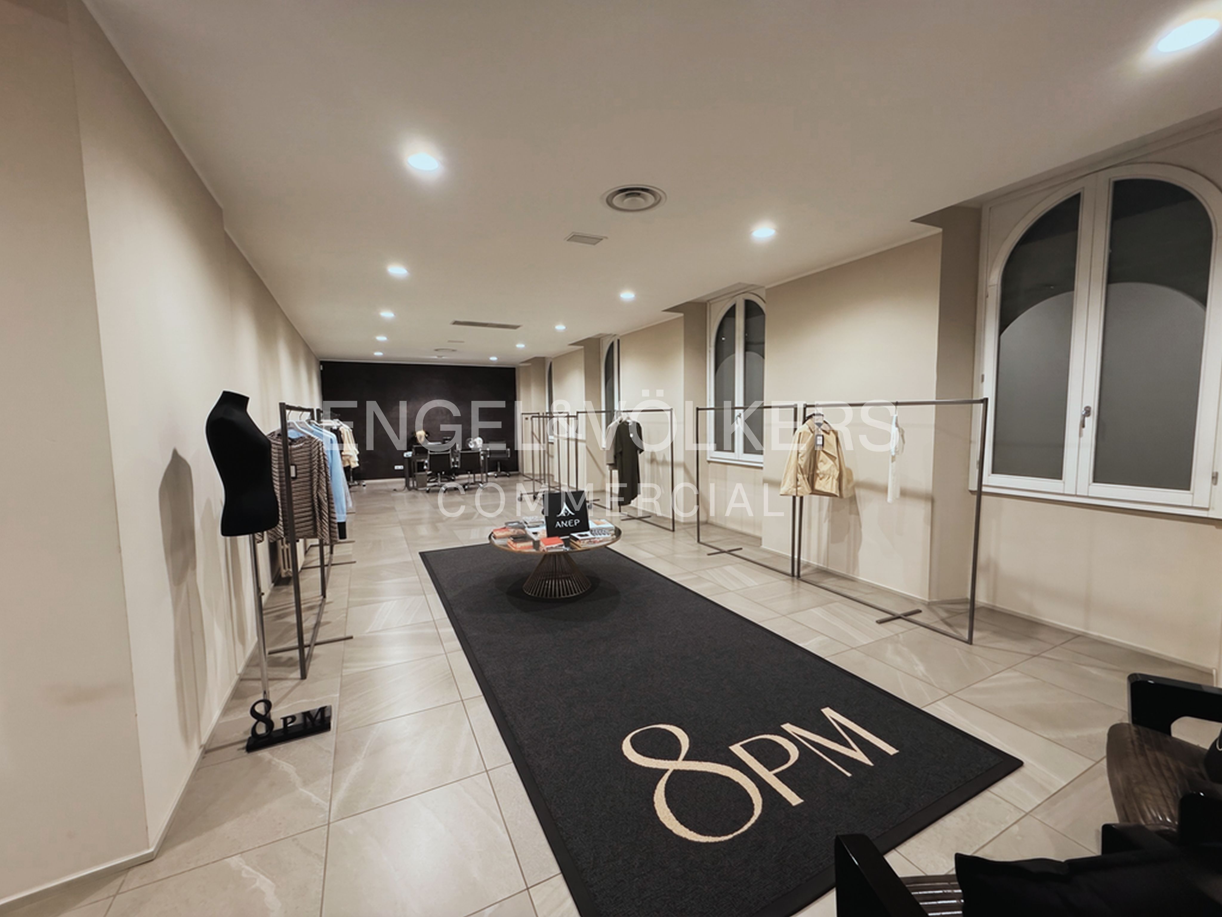 Ufficio in Affitto in Corso Plebisciti, Milano