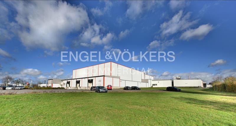 Etablierter Industriestandort mit großflächigem Produktionsensemble auf ca. 44.000 m² Grundstück