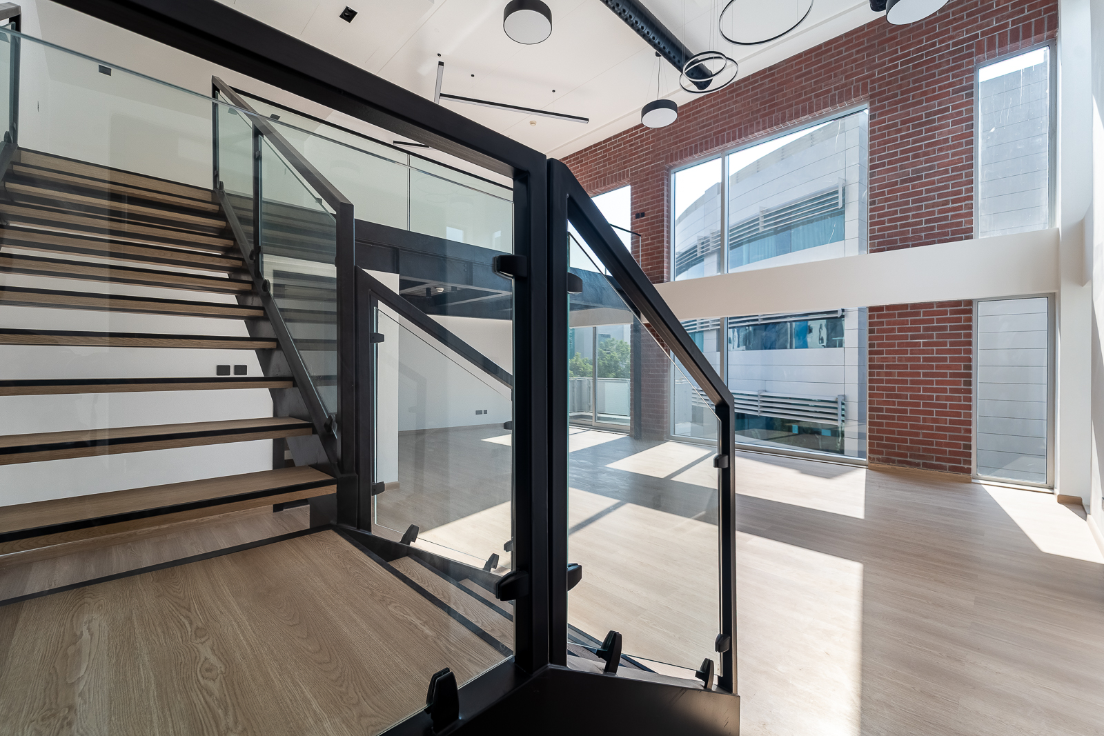 Low-Rise | DDA Free Zone | Ideal for Tech & Media