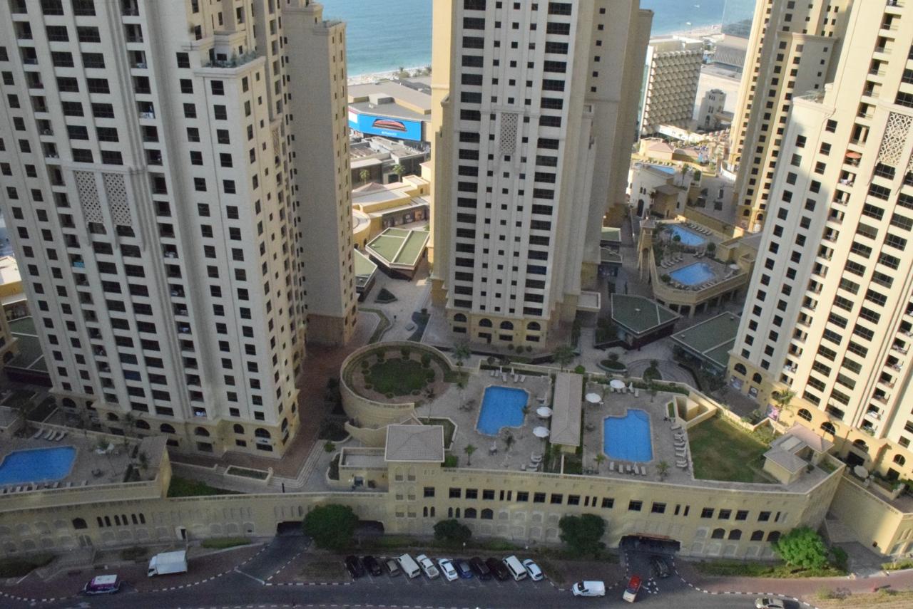 High Floor | Big Layout | Ready To Move in