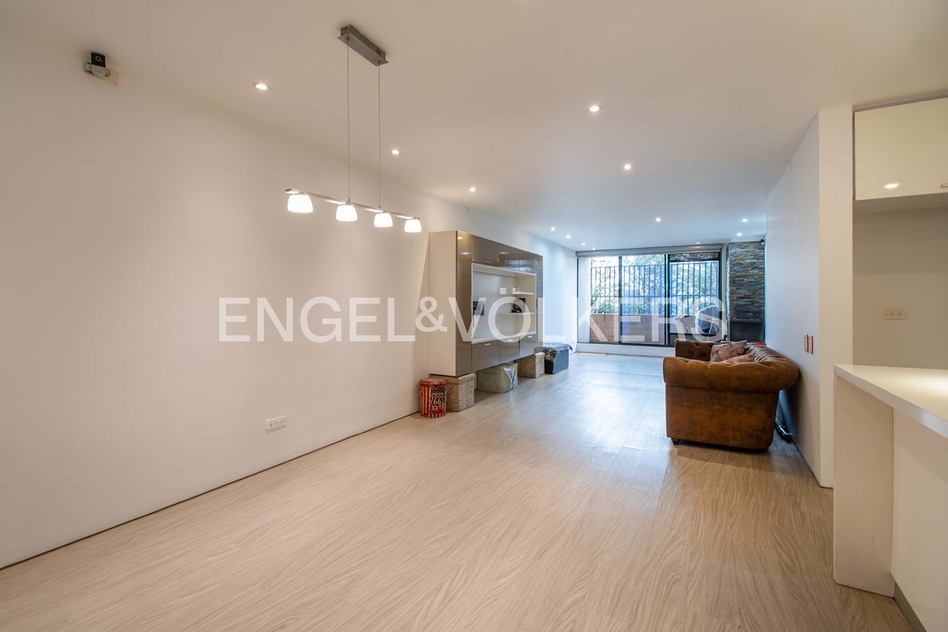 Apartamento con balcones para venta en Chapinero