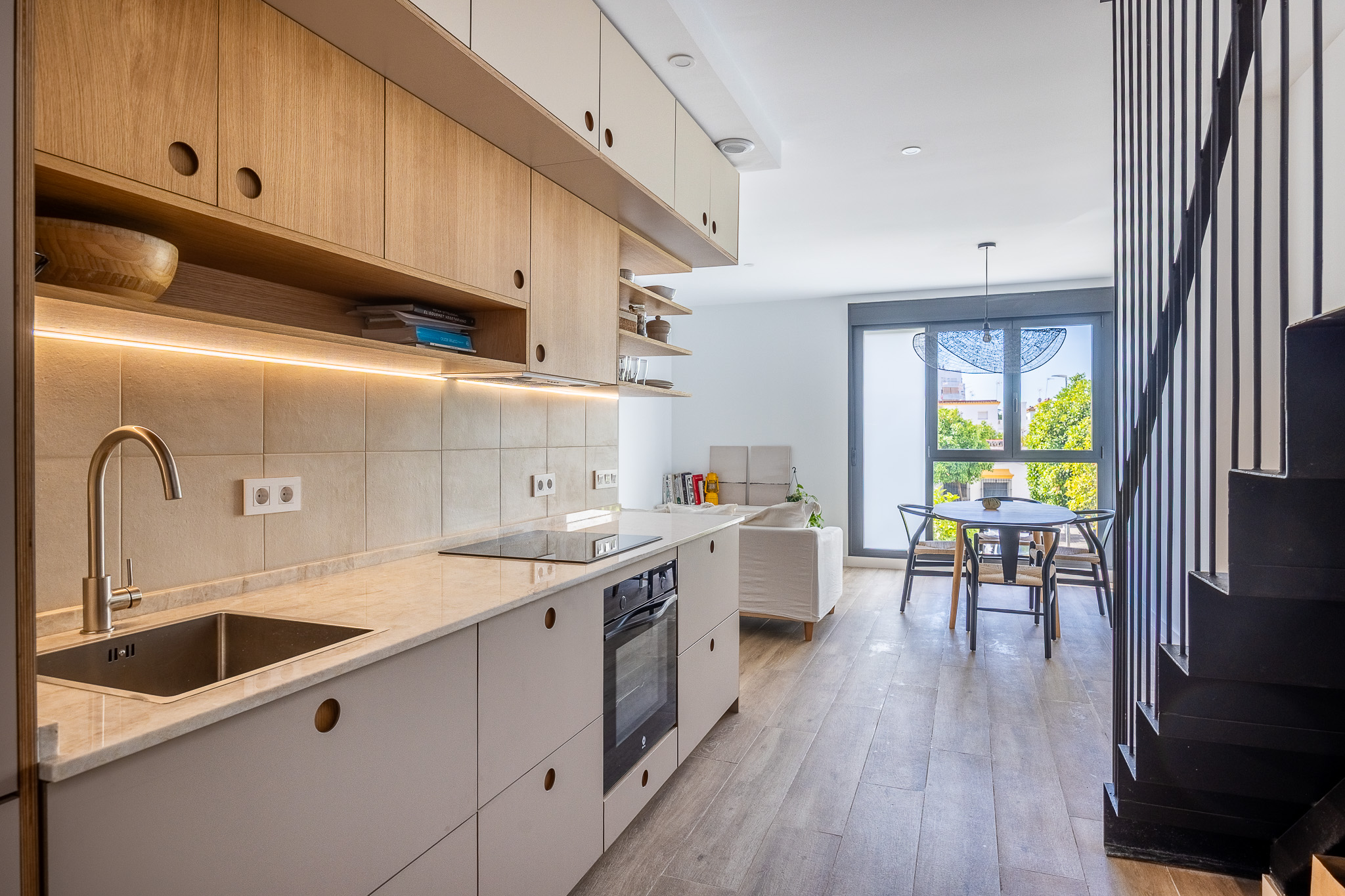 Exclusivo dúplex a estrenar en El Cano con terraza privada de 21 m², diseño contemporáneo y estilo de vida premium