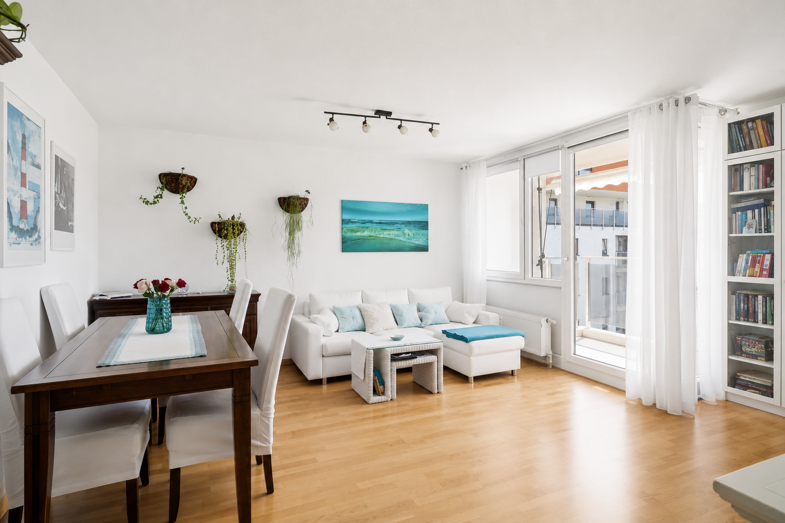 Modern City Living: Stilvolle Zwei-Zimmer-Wohnung mit Balkon & TG-Stellplatz