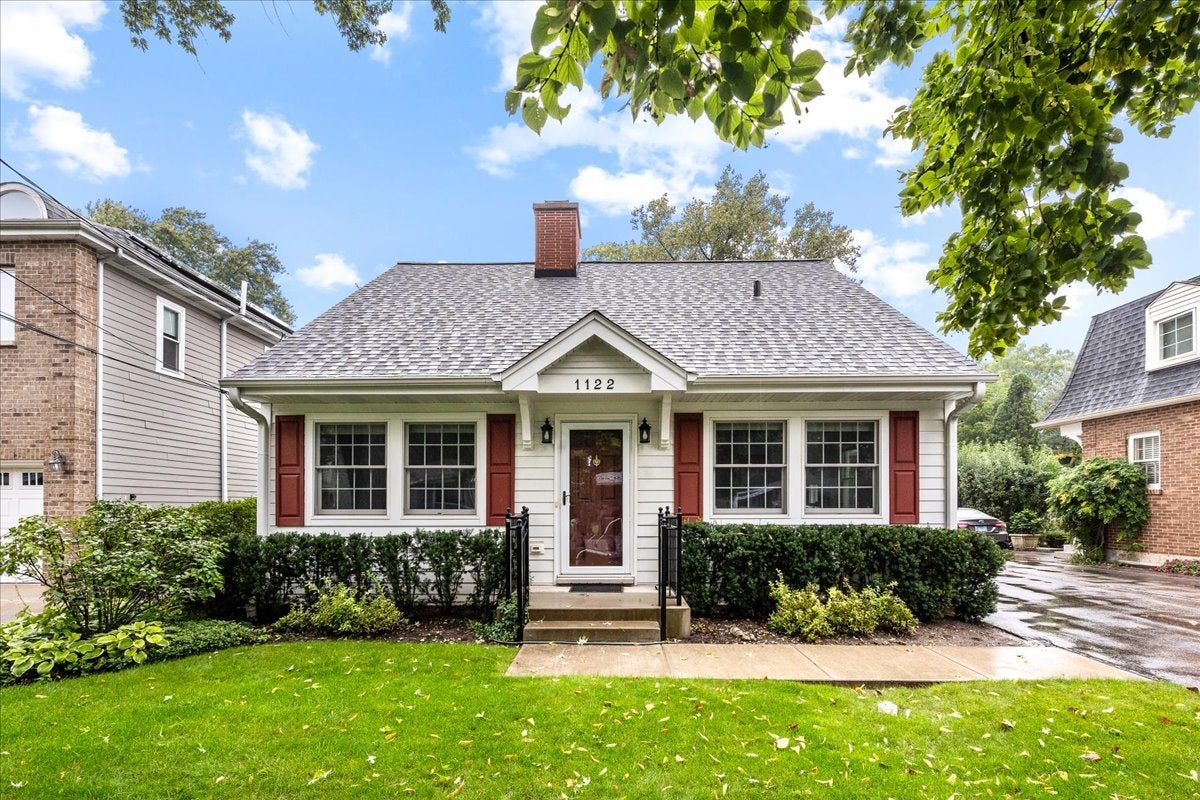 Ideally Located Deerfield Home