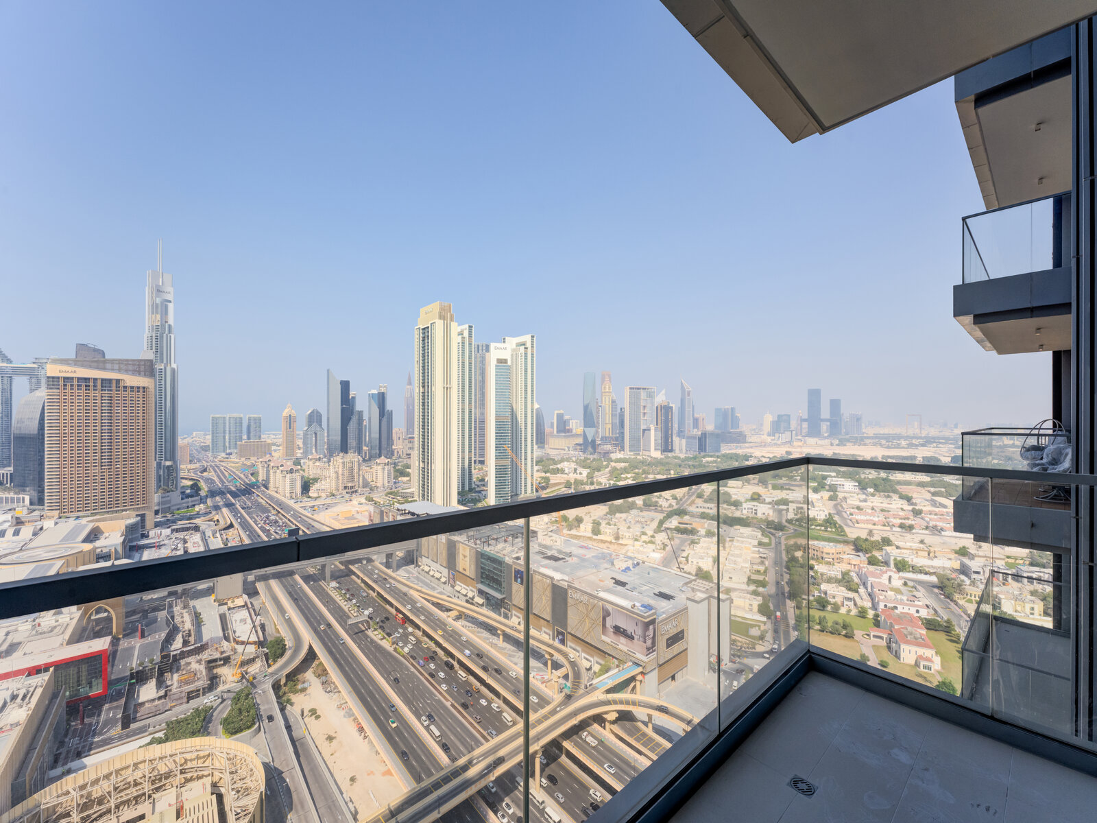 Burj Khalifa View | Unfurnished | High-End
