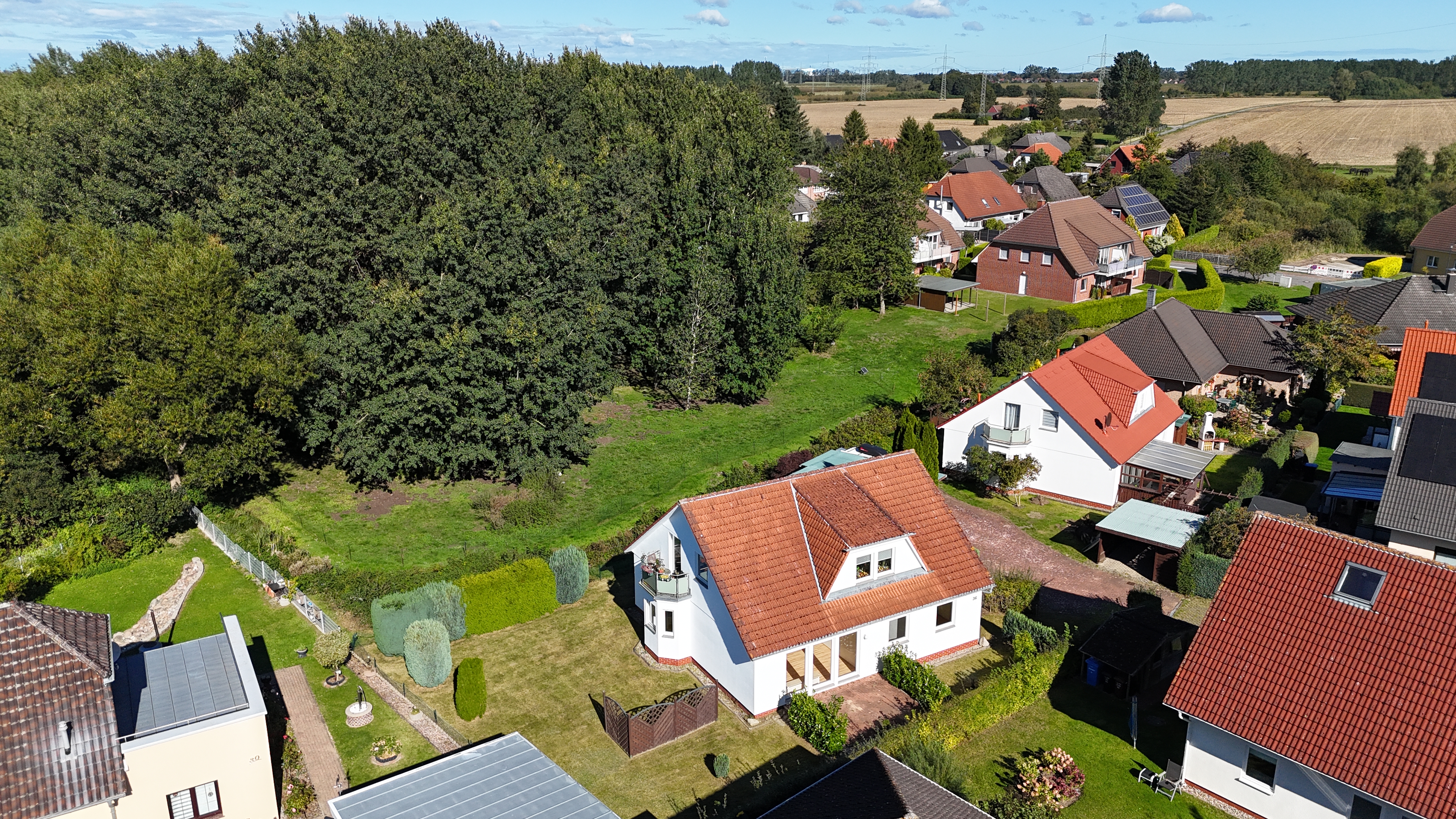Großzügiges Wohnhaus mit Garten in begehrter Lage - Negast