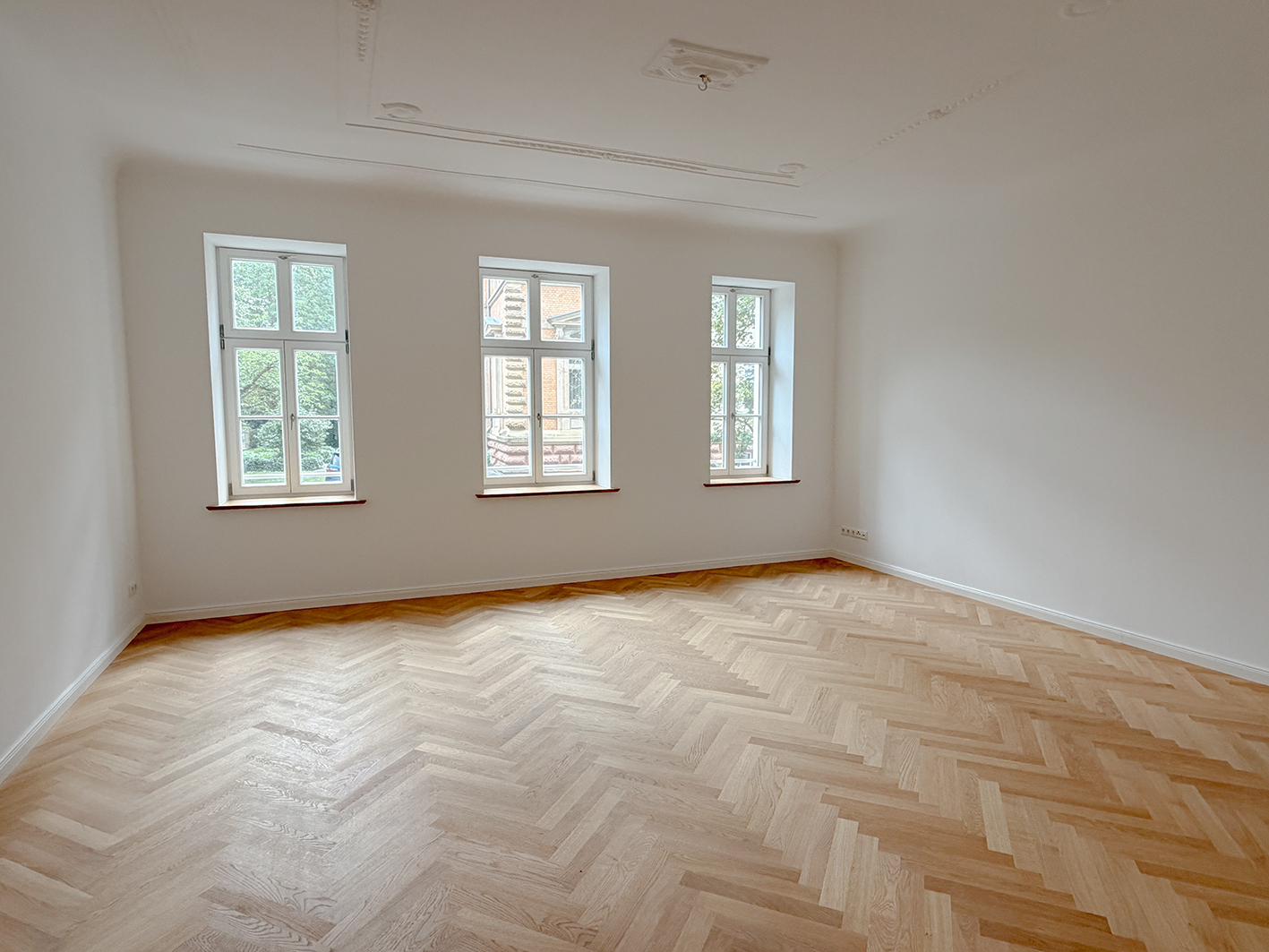 Historischer Altbau trifft höchsten Wohnkomfort – Erstbezug in besonderer Qualität!