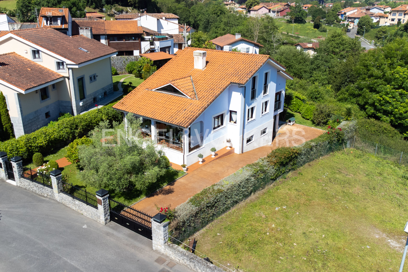 Beautiful Chalet in La Huertona