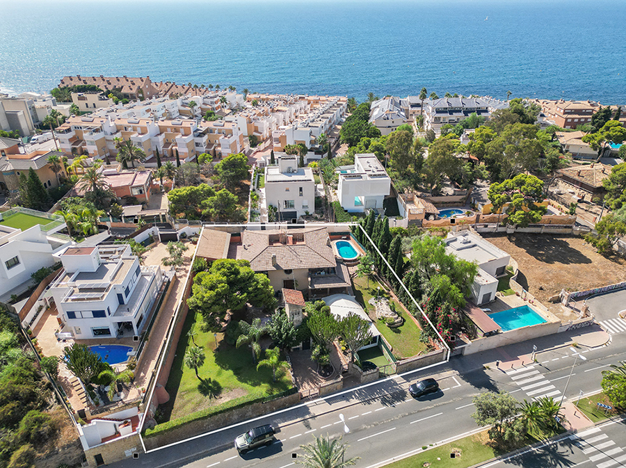 Extraordinary Investment in Cabo Huertas