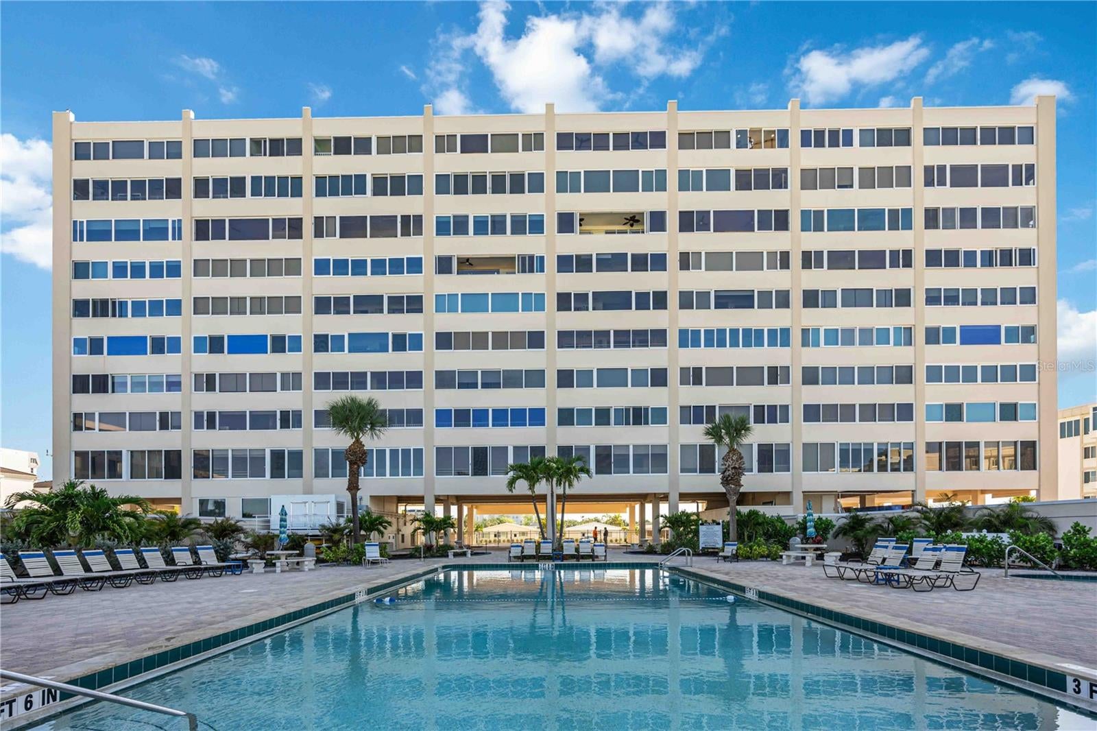 Turnkey Siesta Key Waterfront Residence