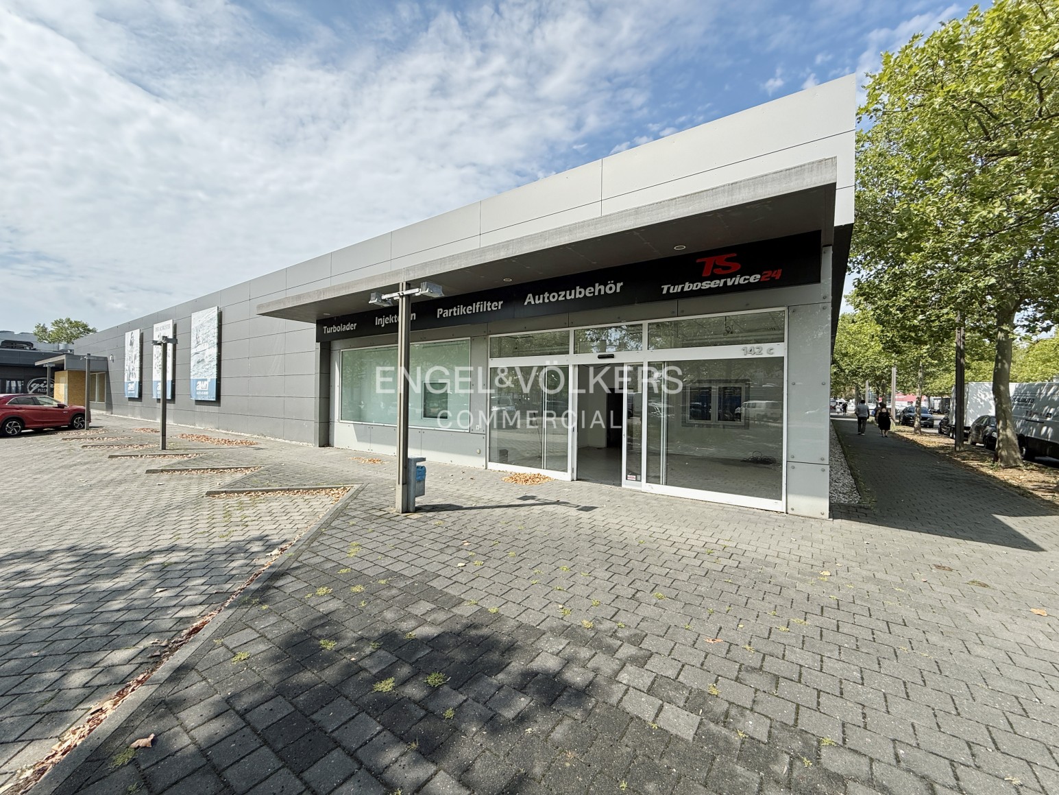 Flexible Ladeneinheit mit Büro in Borsigwalde