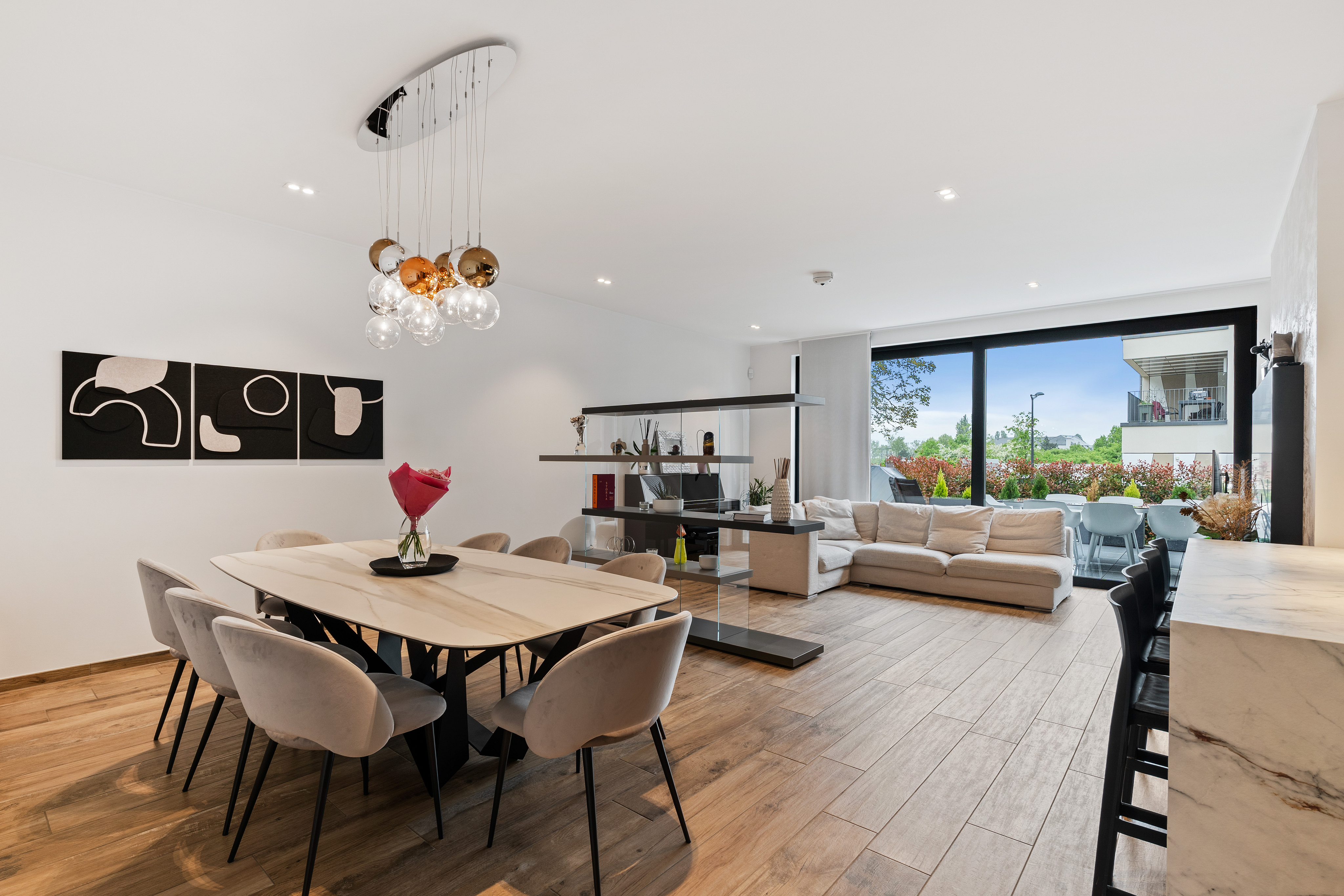 Modern 4-Bedroom House in Bertrange