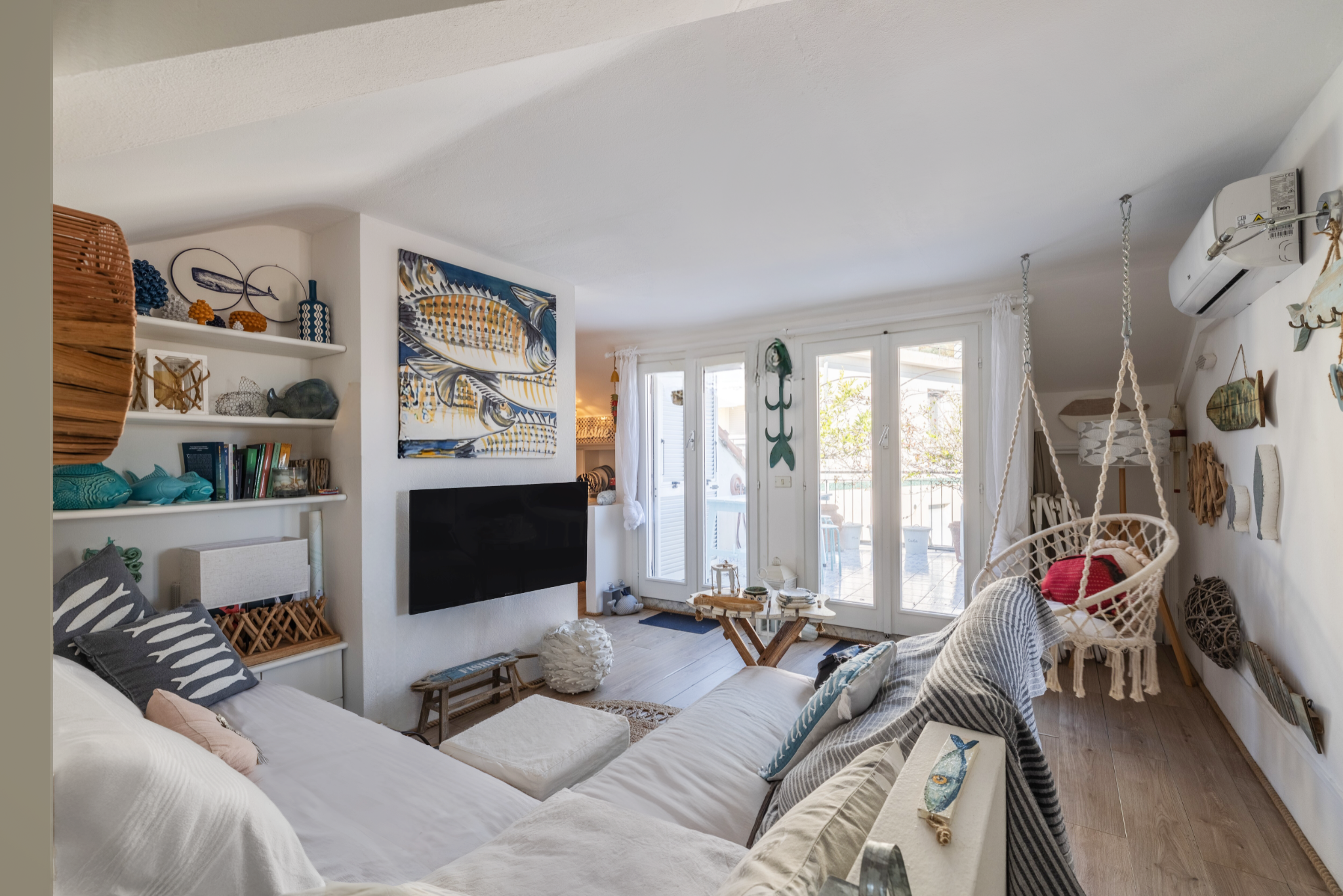 Dachgeschoss mit Terrasse und Meerblick