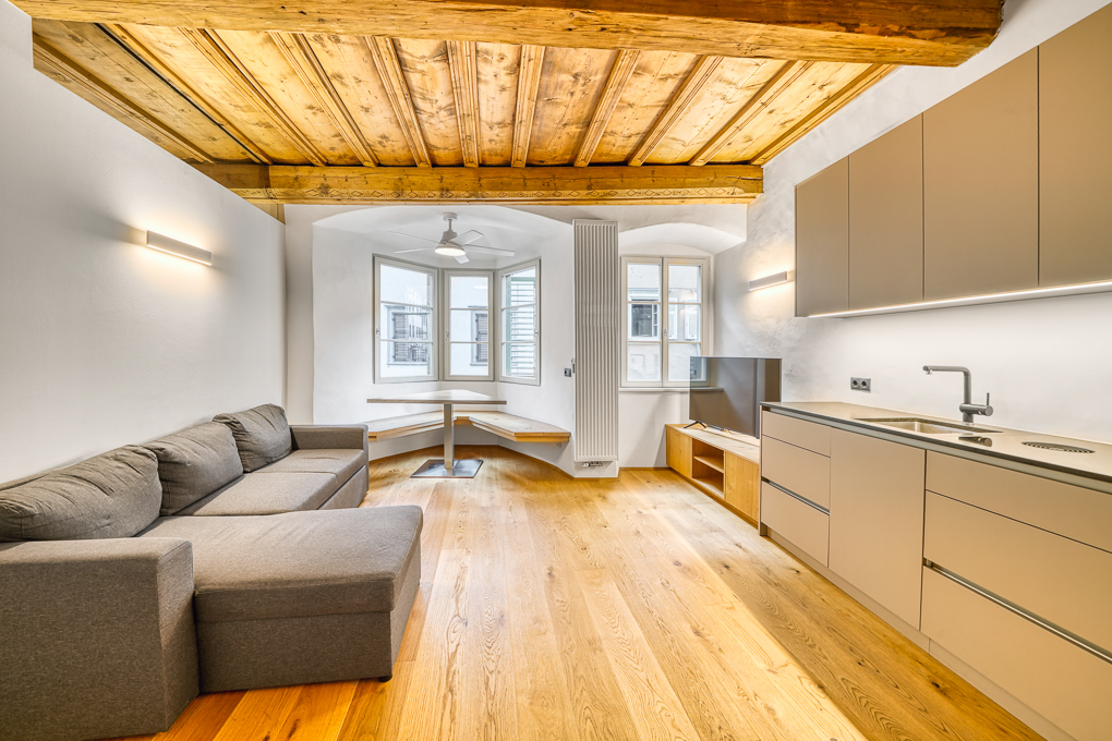Modern one-bedroom apartment in the heart of Bolzano
