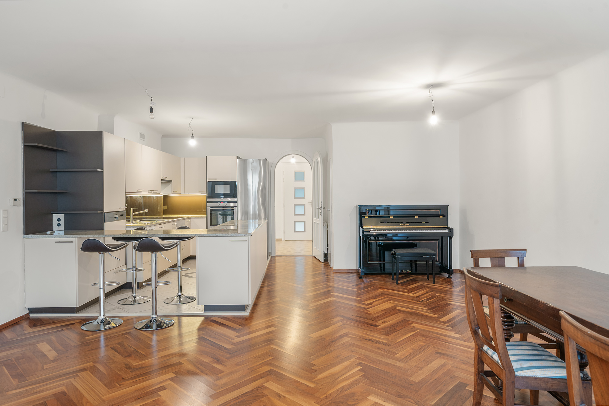 Geräumiges 5-Zimmer-Townhouse in Nussdorf mit Gartenidylle – Großzügig, modern und perfekt für jede Lebenslage