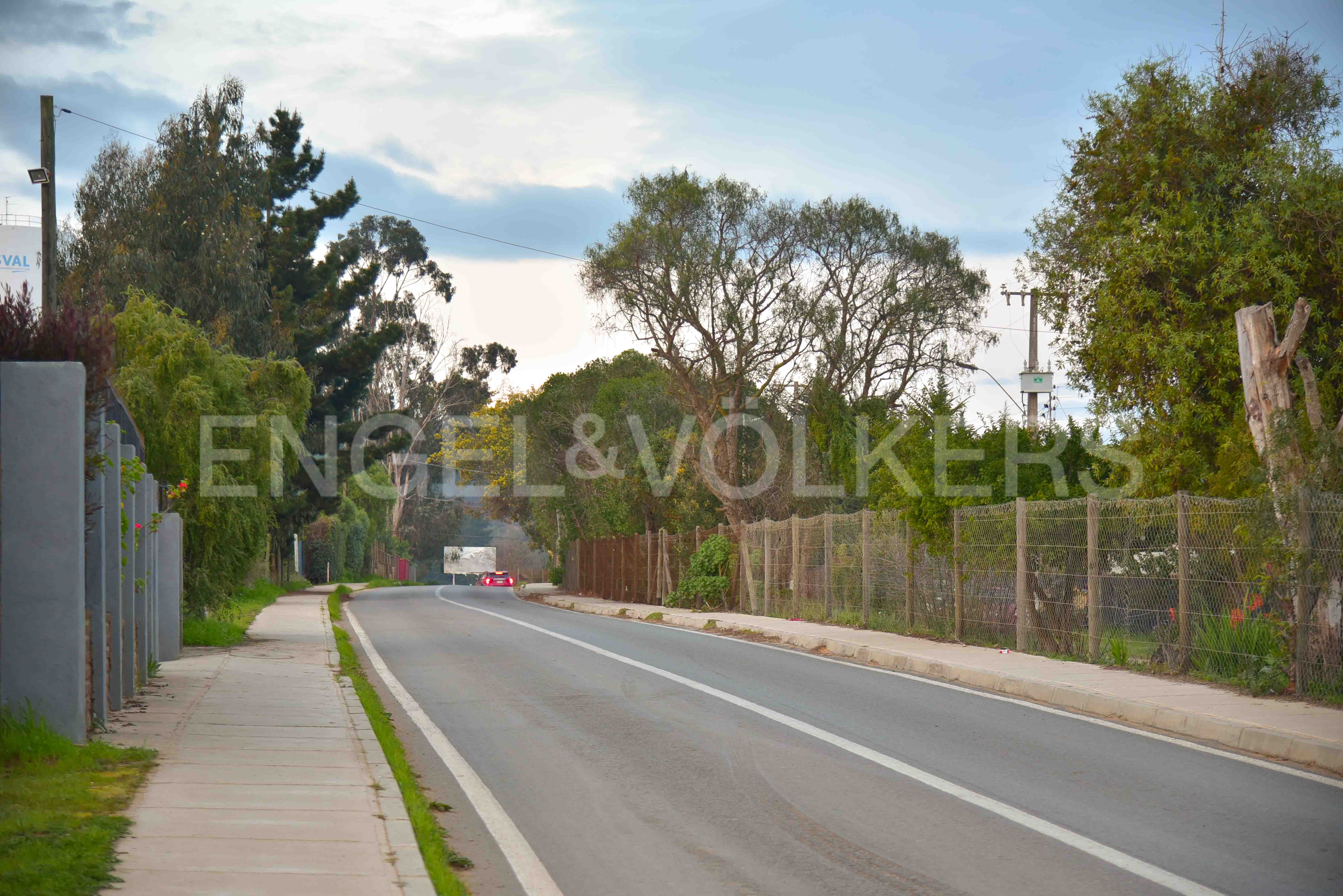 Sitio de 612 m2 en Algarrobo . Rotonda Mirasol.