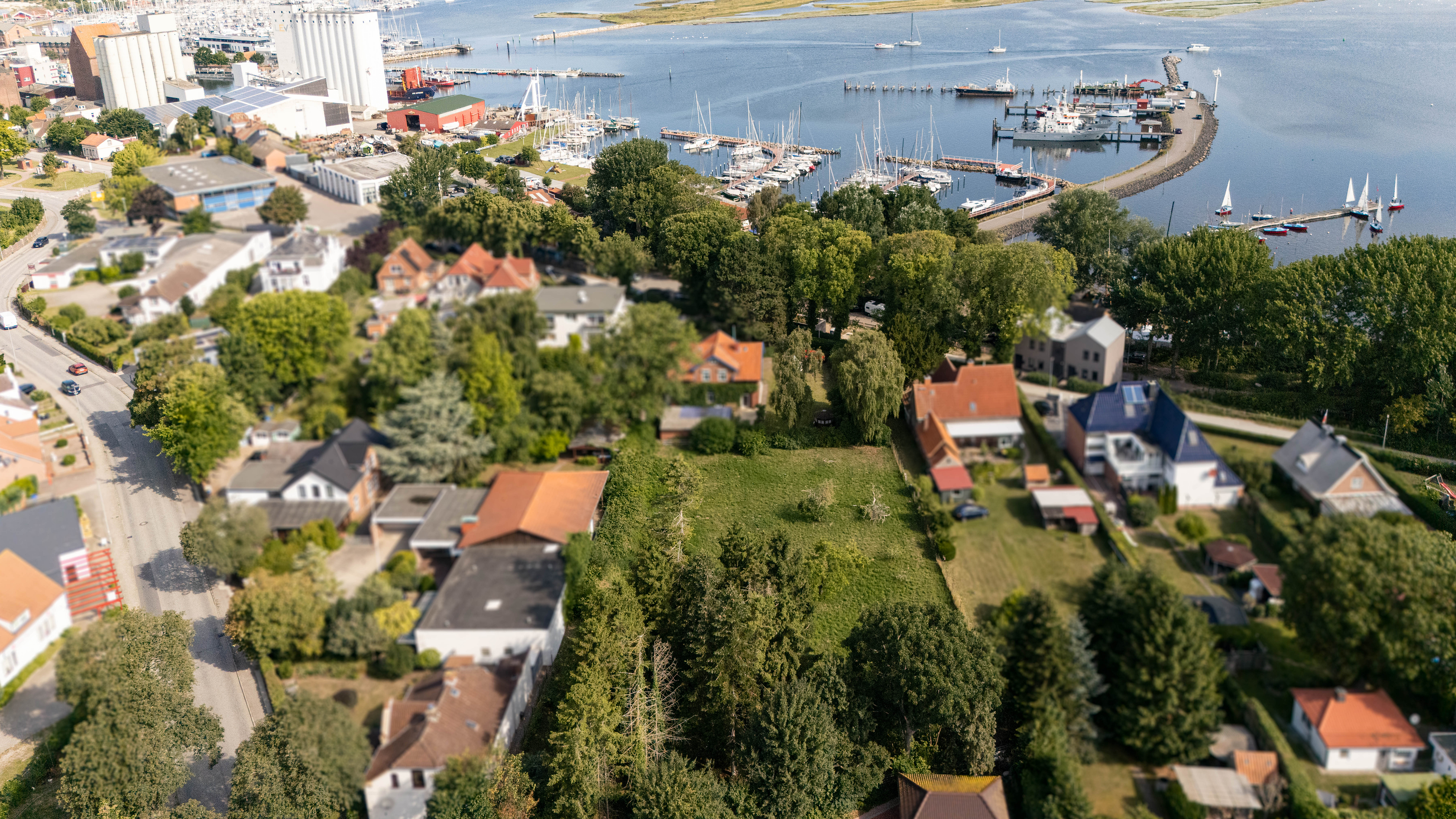 Attraktives Grundstück unweit vom Meer in Heiligenhafen – viel Raum für Ihre Wohnideen