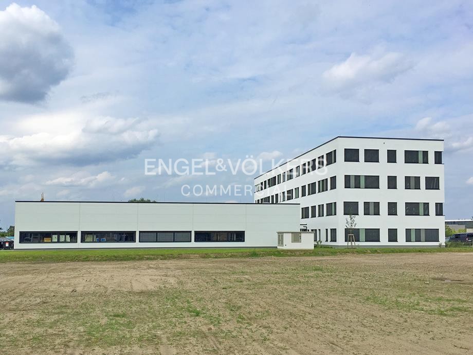 Funktionale Lagerfläche im Technologiepark Adlershof