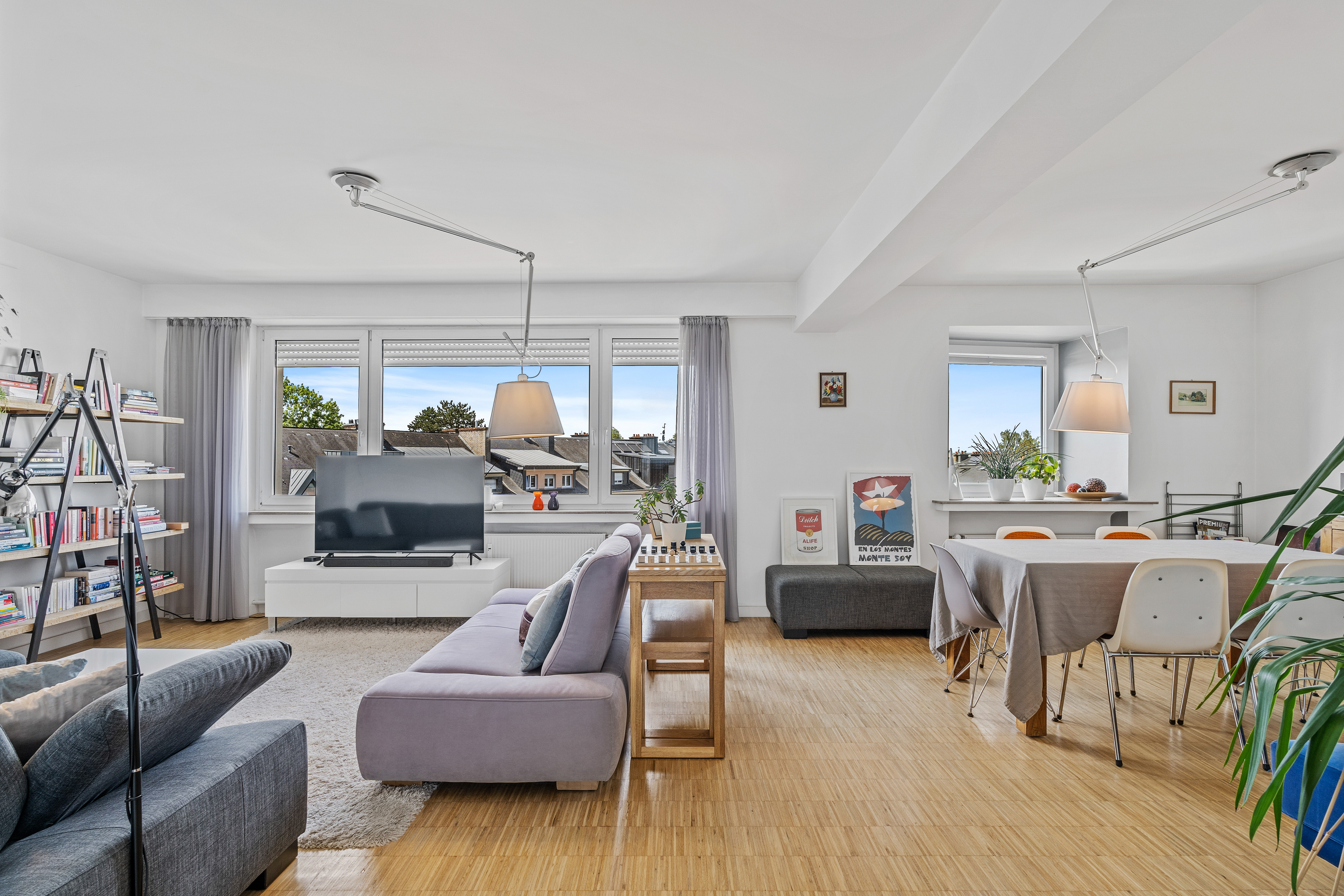 Renovated flat with stunning views – Limpertsberg