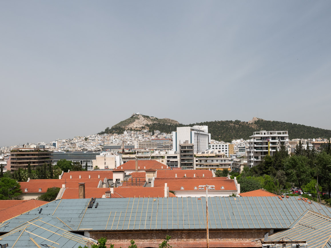 Flat on the 4th floor with full Lycabettus view