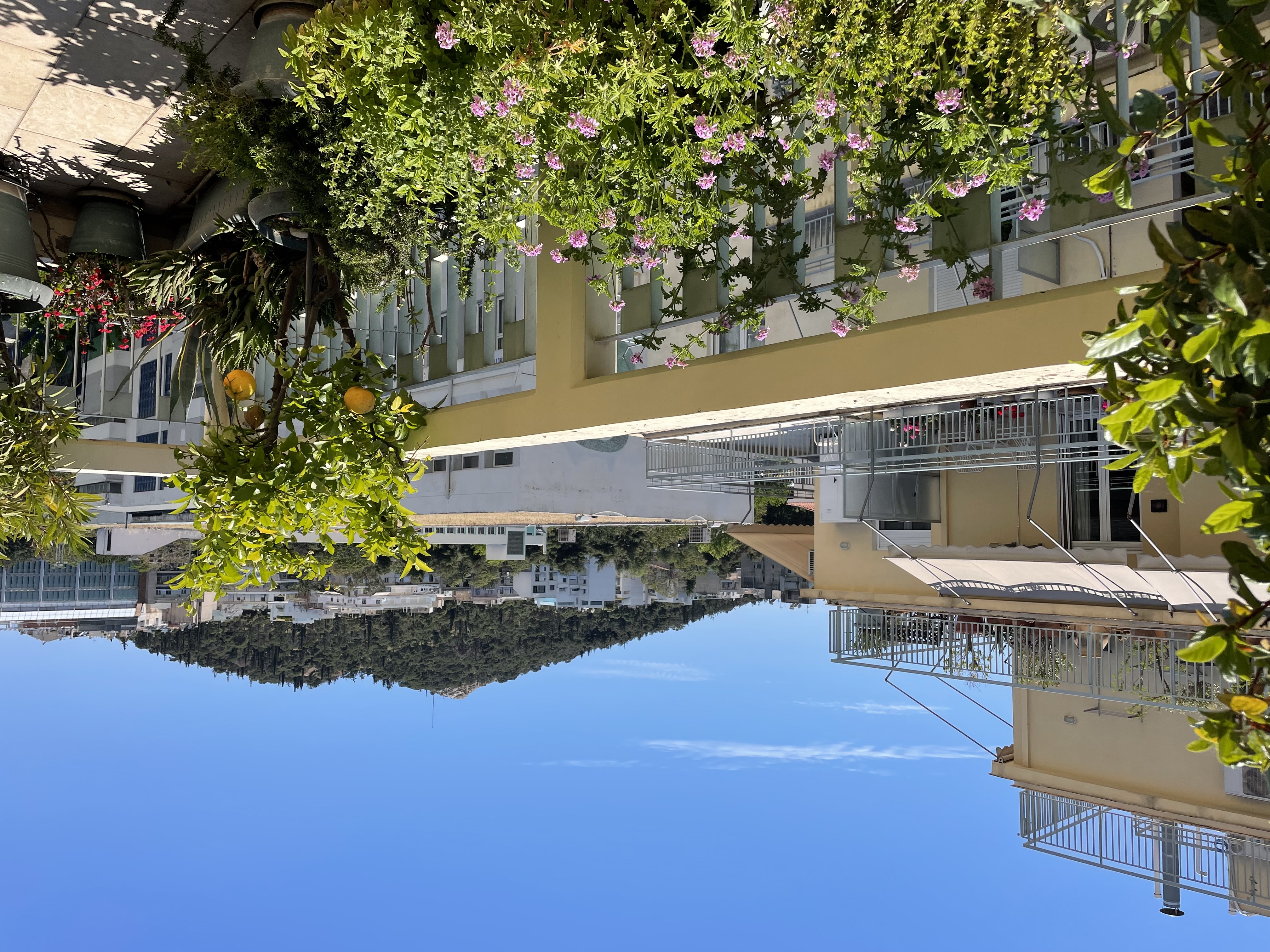 Exceptional penthouse of 80 sq.m with parking and storage room
