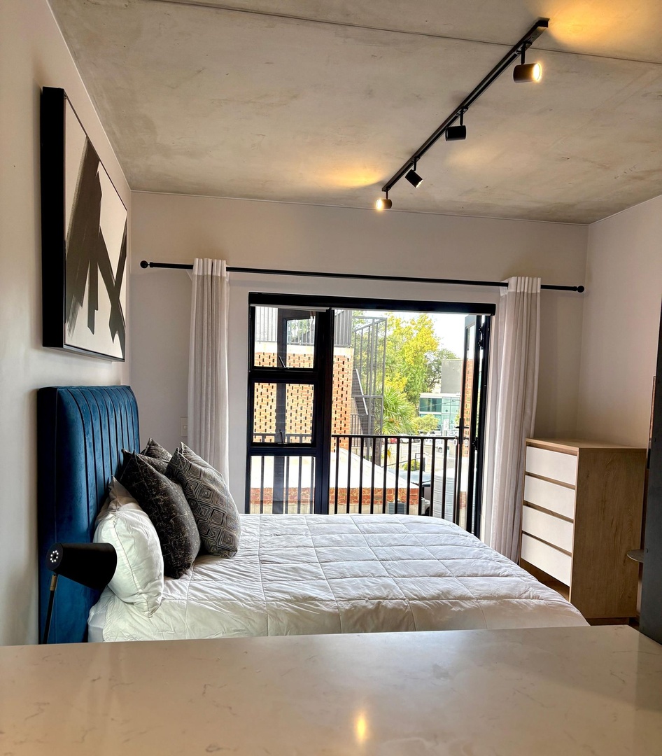 Lux Studio in Hyde Park