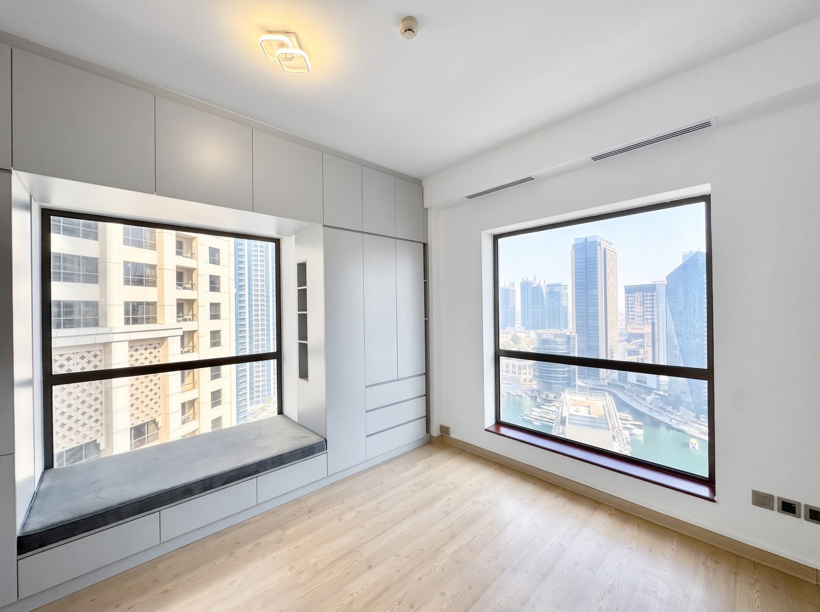 Unfurnished | High Floor | Semi-Upgraded