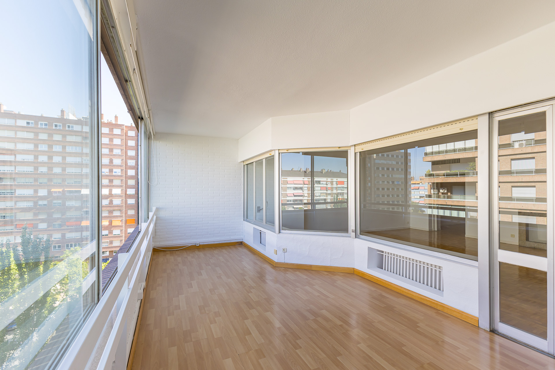 Renovated apartment in one of Madrid’s finest areas.