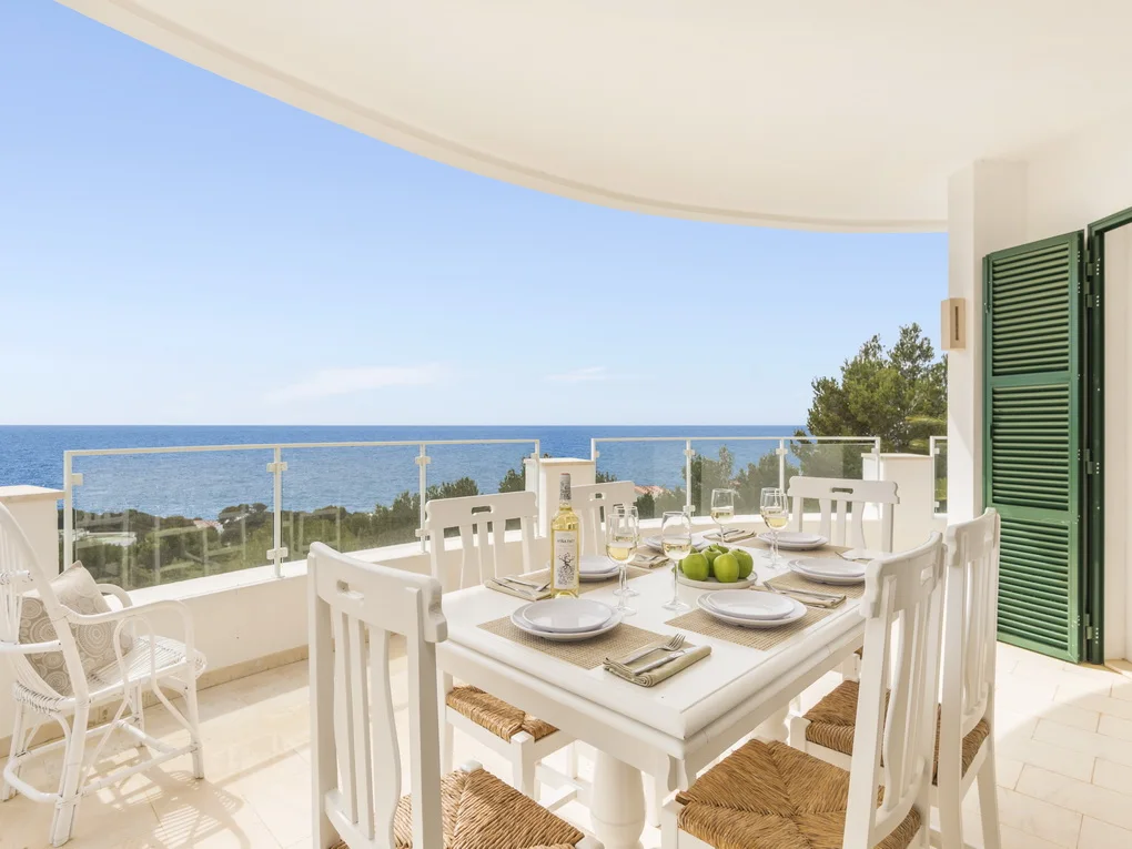Ferienvermietung - Haus mit herrlichem Meerblick  bei Santo Tomás, Menorca