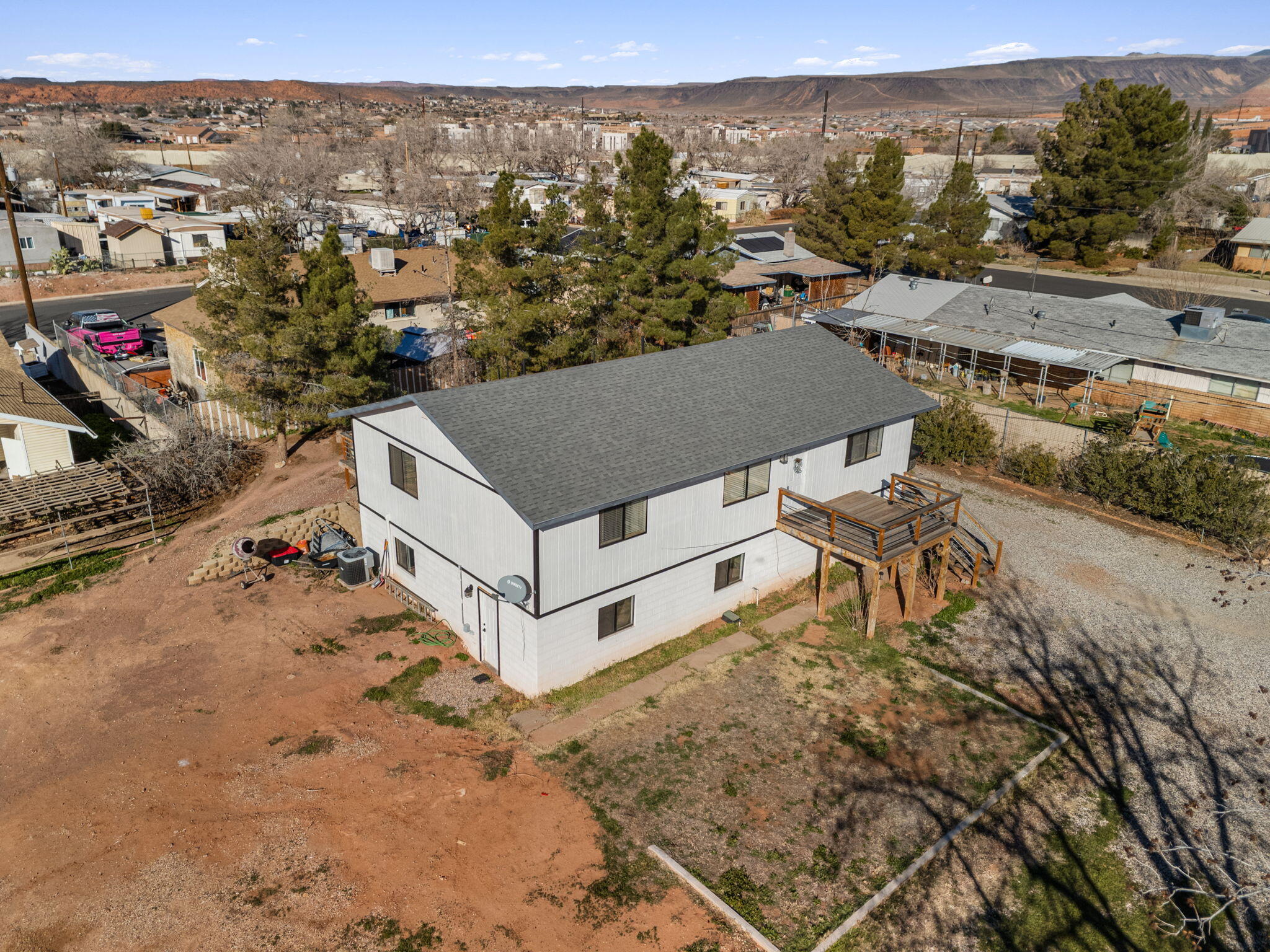 Unique 2- Parcel Home