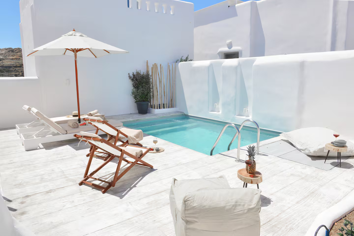 Exclusive villa with pool & Aegean view in Naxos