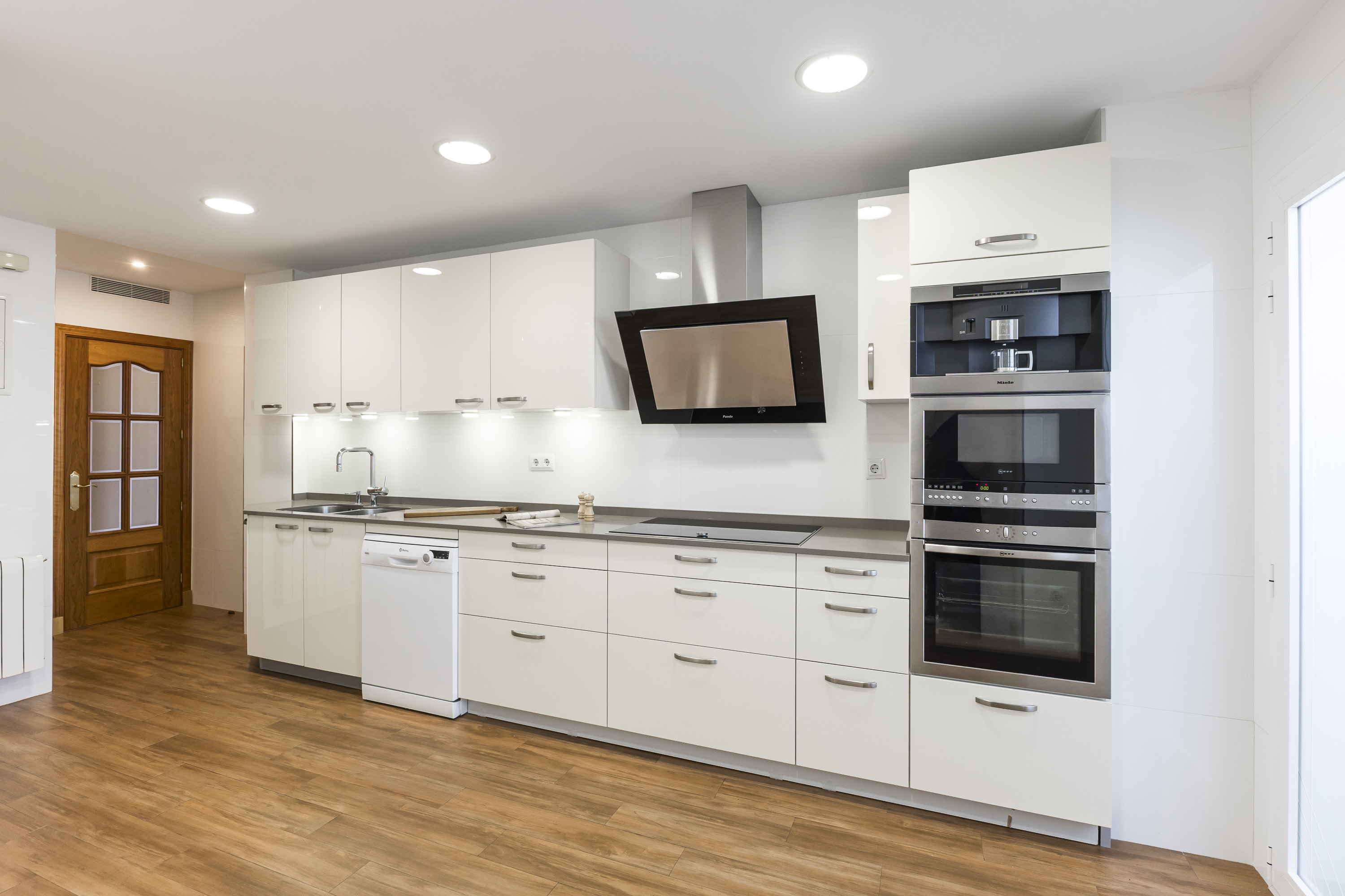 Spectacular apartment on Av. de Brasil