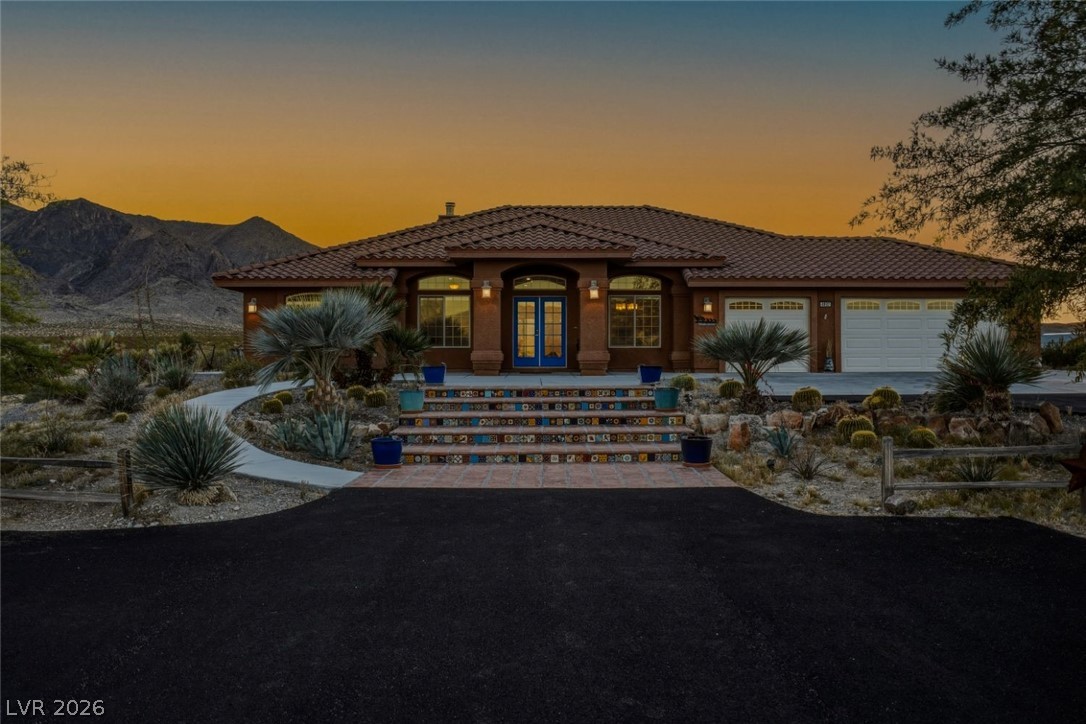 Desert Luxury Meets Endless Possibilities