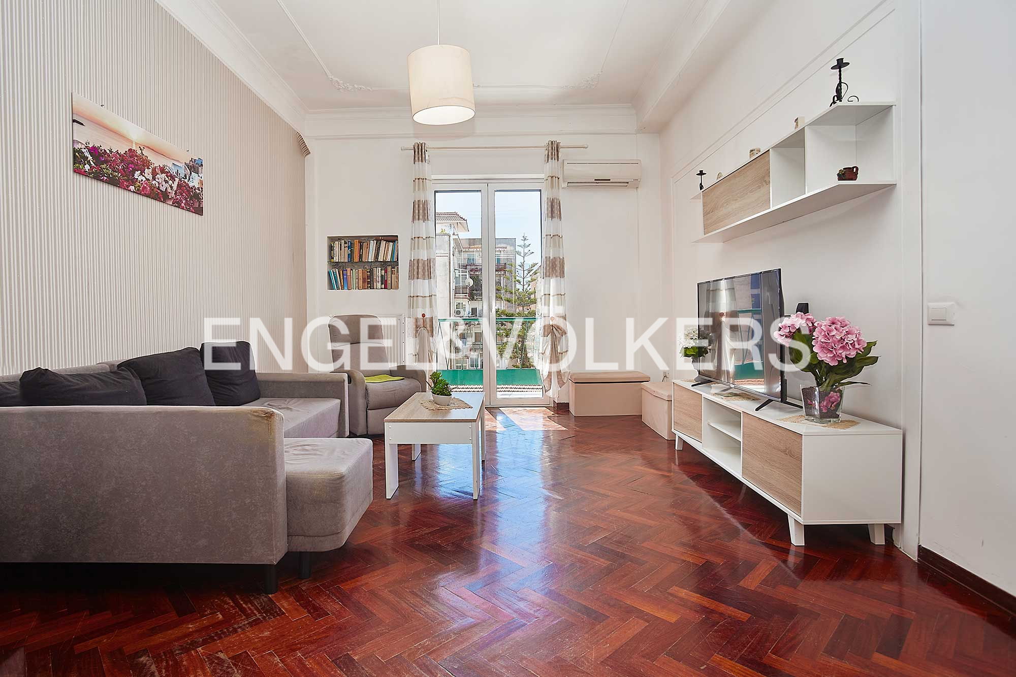 Prestigious opportunity on Enrico Parisi Street in Palermo