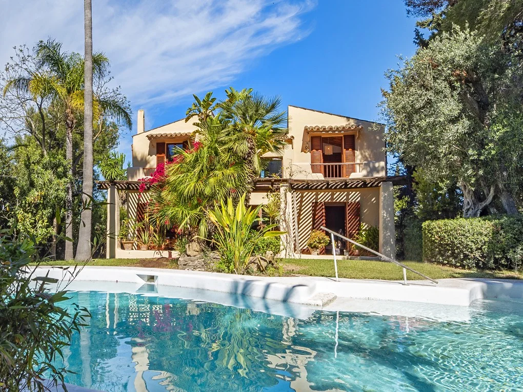 Villa mit Pool und Meerblick zum Verkauf in Mallorca Nord - Bonaire