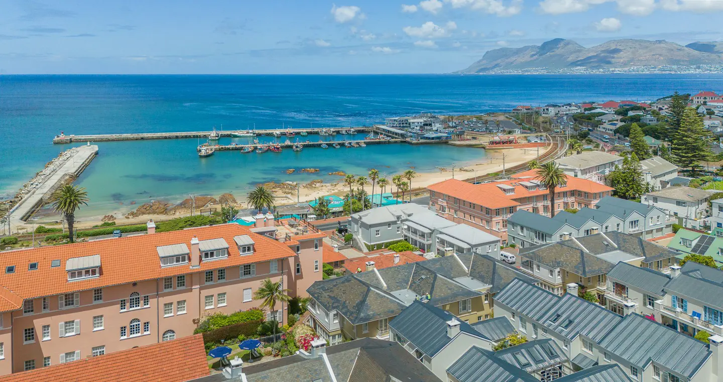 2 Town house building from rear looking out to ocean elevated-.jpg