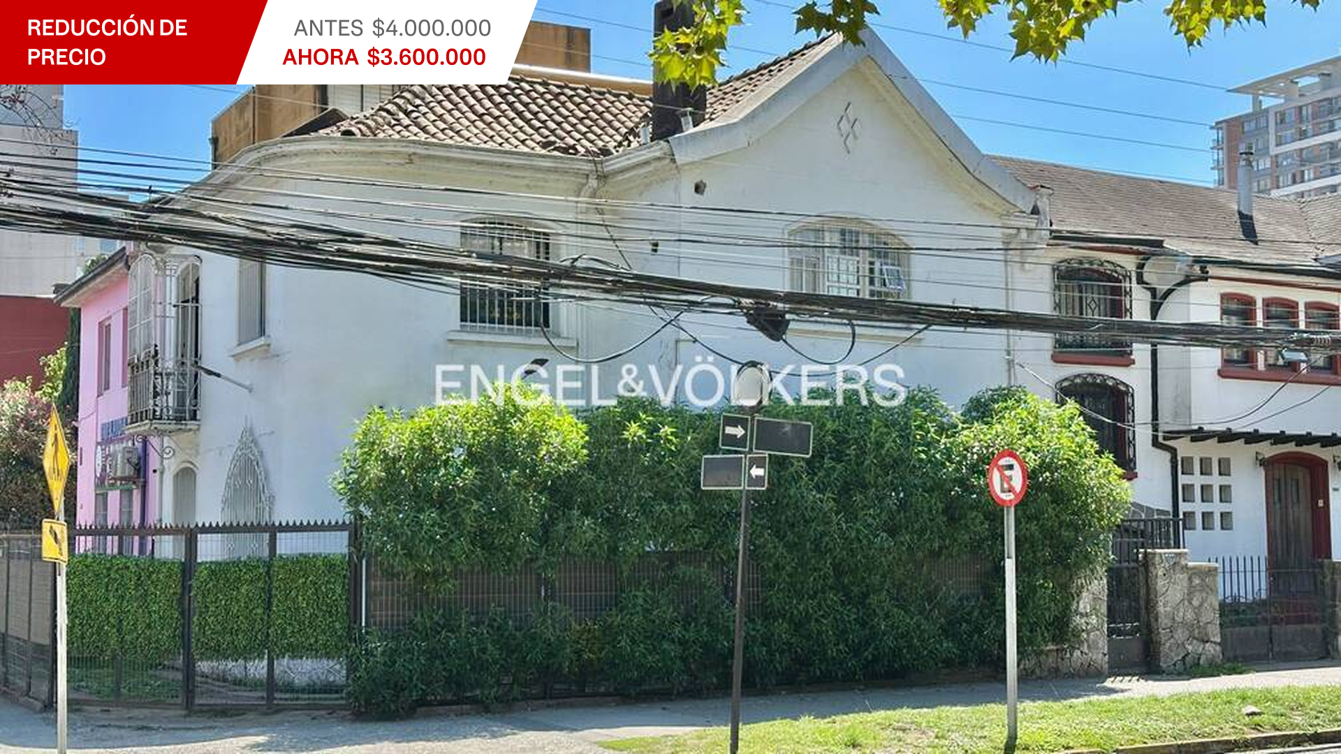 Casa de uso comercial en Víctor Lamas