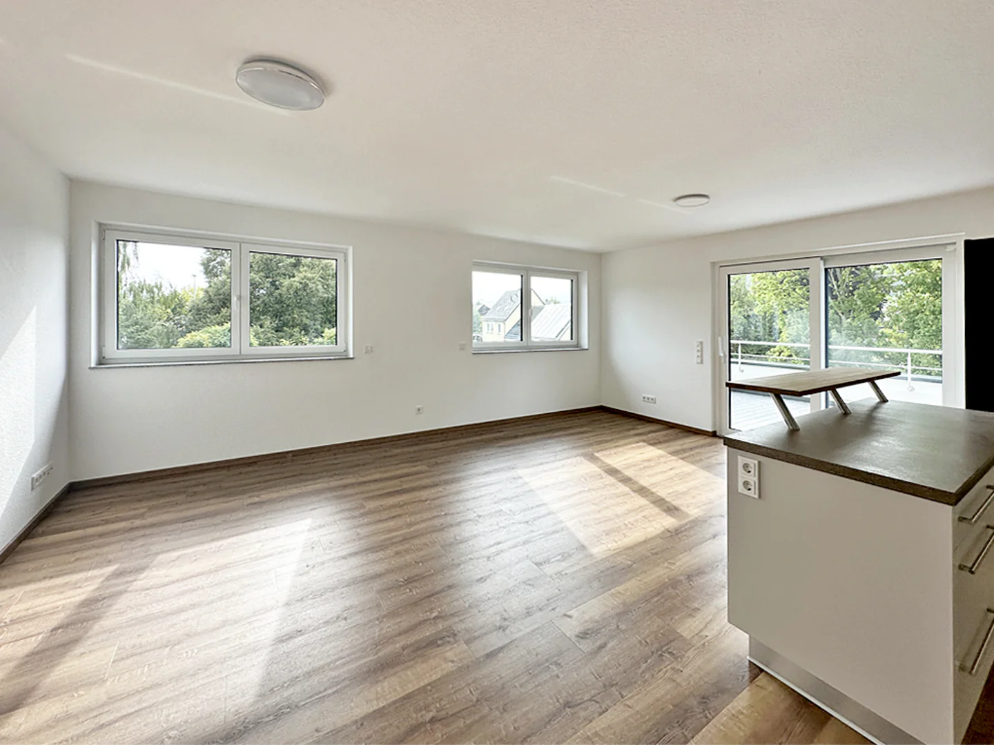 Barrierefreie Penthouse-Wohnung mit Dachterrasse - Photo 1