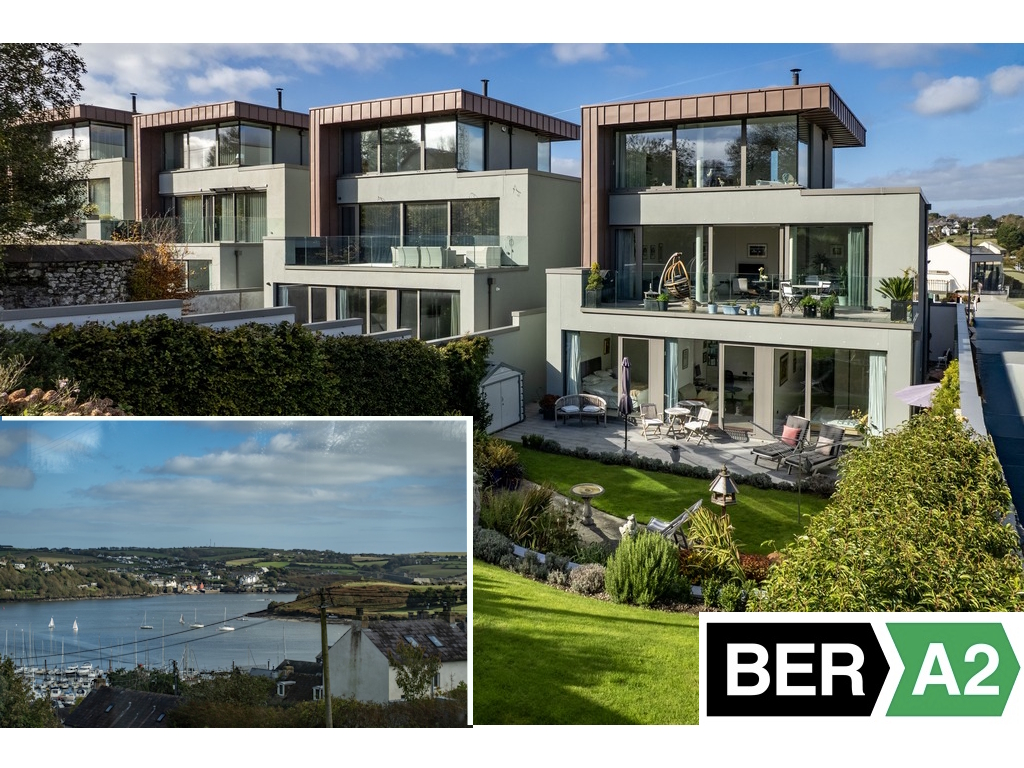 Exceptional Contemporary Home with Panoramic Harbour Views