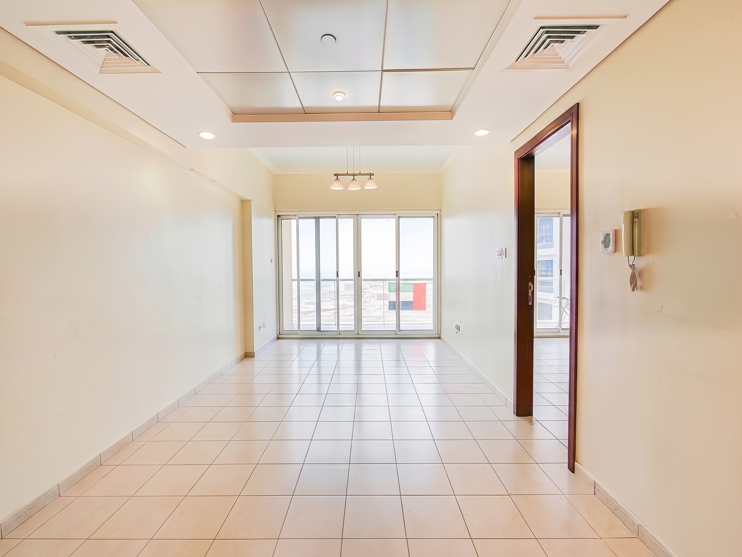 High Floor | Close to Metro | Vacant Now