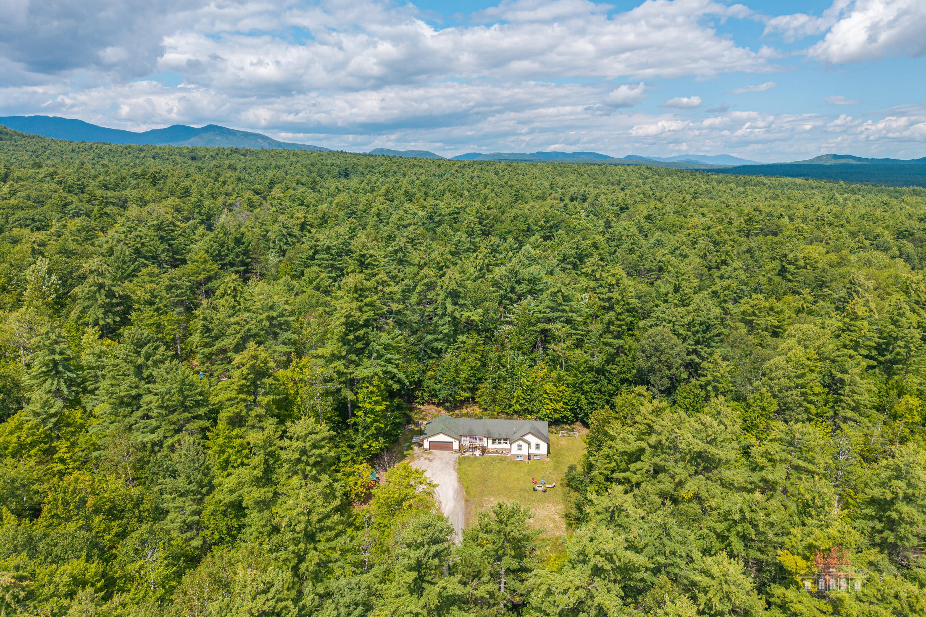 Adirondack Mountain Home in Jay, NY